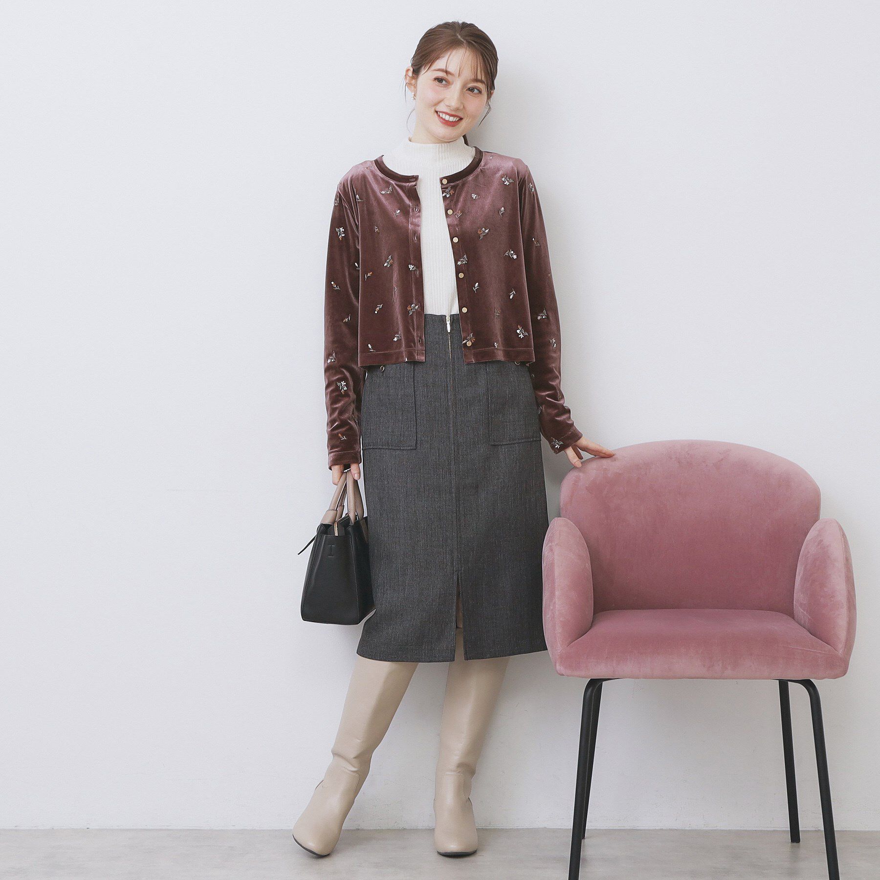 index「小花刺繍ベロアショートカーディガン【洗濯機OK】」|カーディガン|