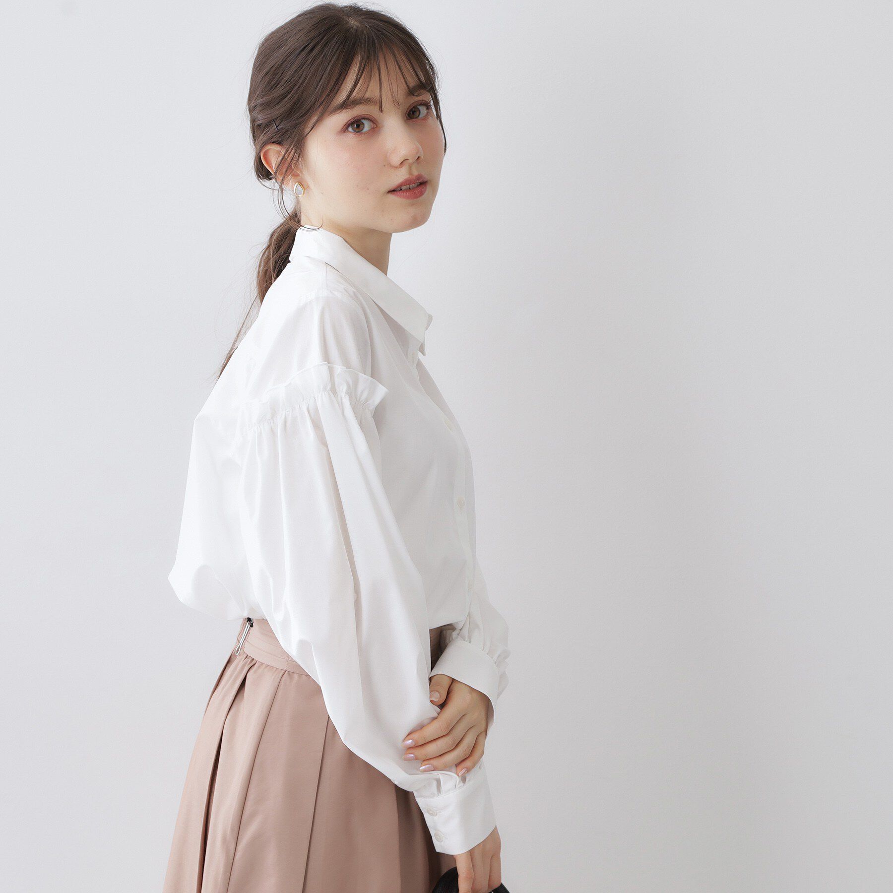 index「ボリュームスリーブブラウス【洗濯機OK】《5col》」|シャツ・ブラウス|