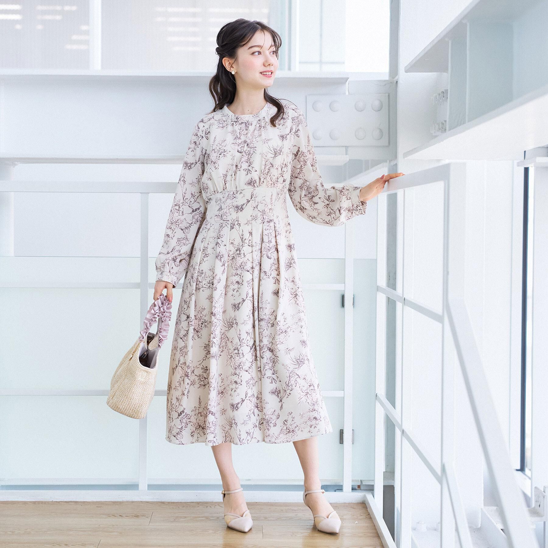 index「フラワーハイネックタックワンピース【洗濯機OK/イージーアイロン/防シワ】」|ワンピース|