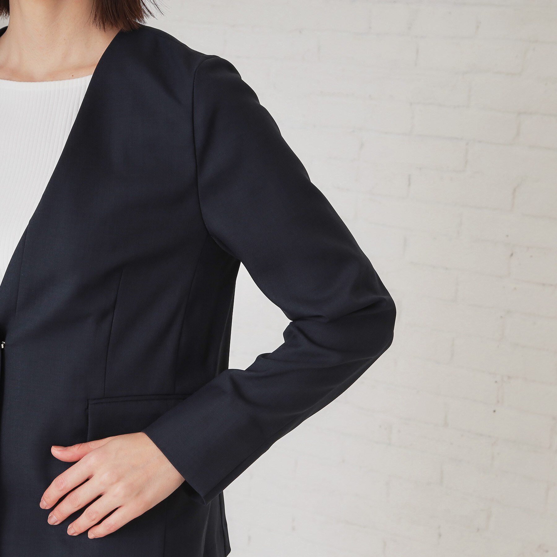 OPAQUE.CLIP「ストレッチリネンライクVネックジャケット/セットアップ対応【洗濯機洗い可/防シワ】」|ノーカラージャケット|