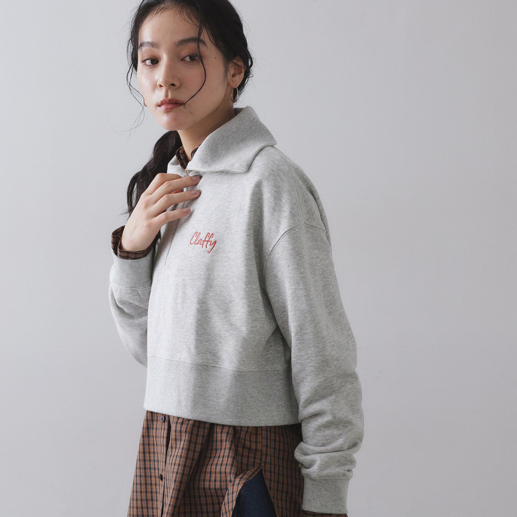 OPAQUE.CLIP「ロゴ刺繍ハーフジップトップス【洗濯機OK】」|Tシャツ・カットソー|