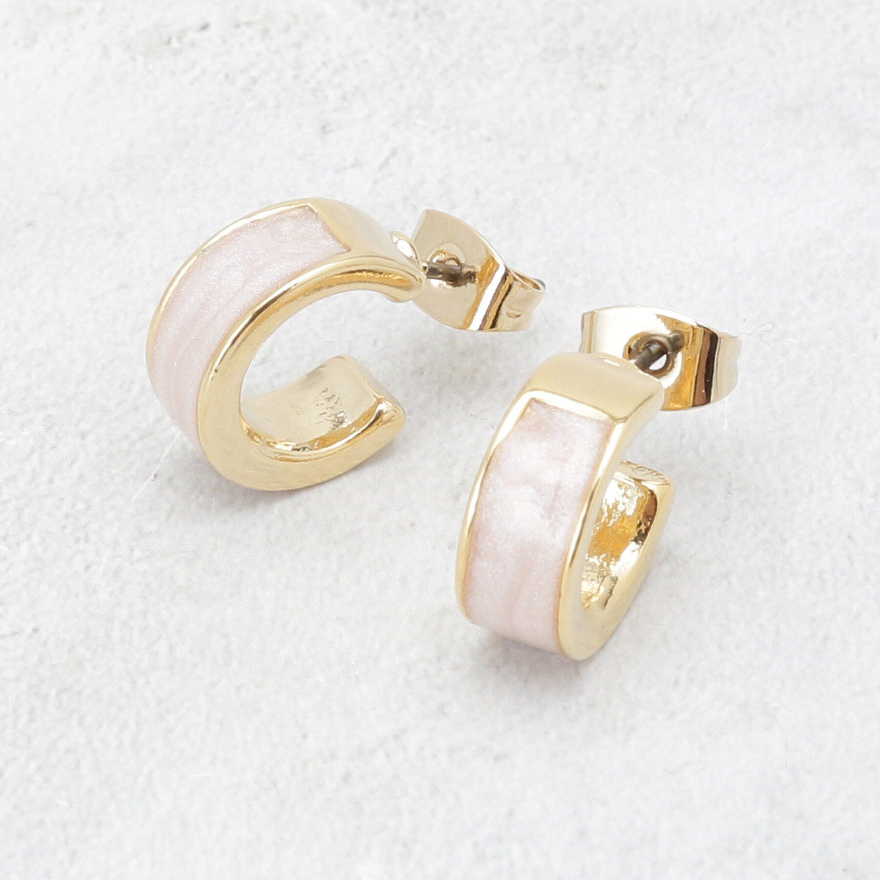 OPAQUE.CLIP「エポマーブルエッジメタルリング」|ピアス|ピンク(072)