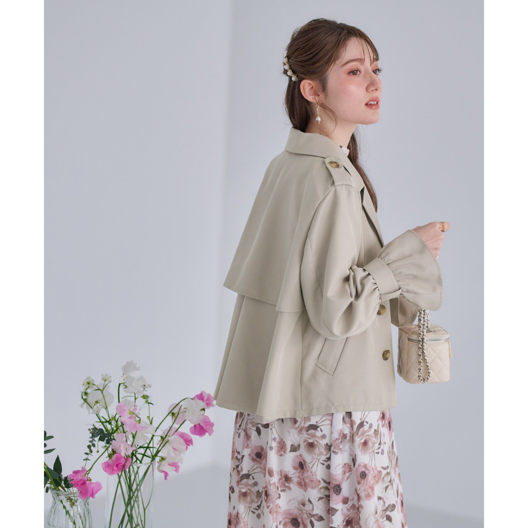 Couture broach「【華やか・主役級】ショートトレンチ」|トレンチコート|