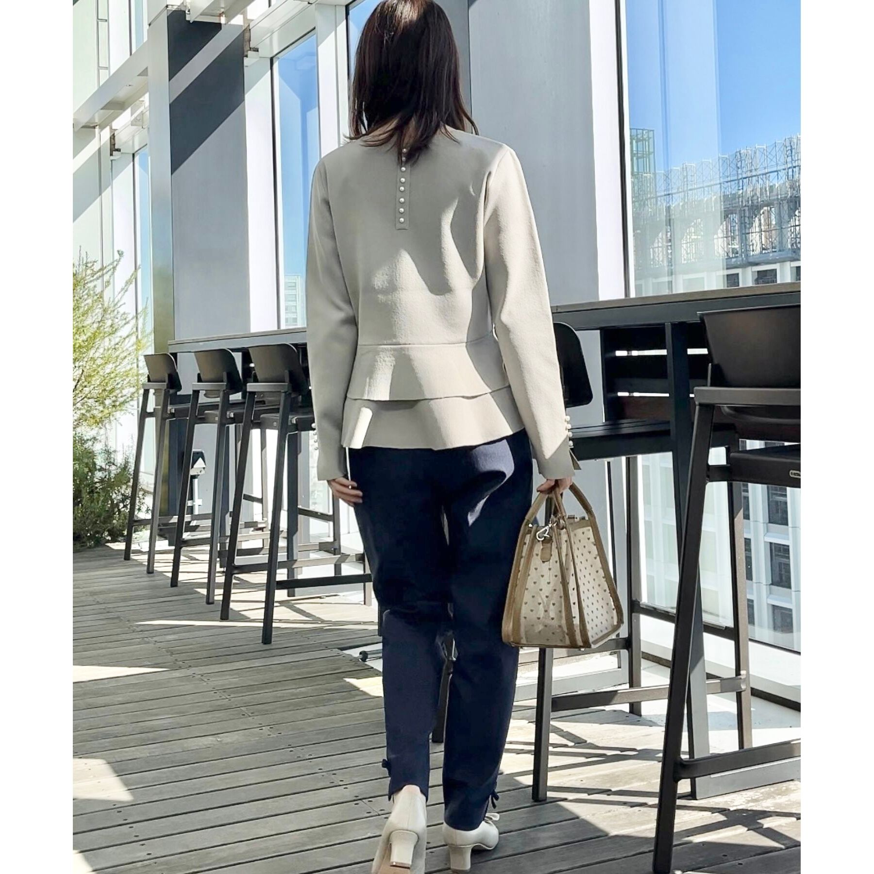 Couture broach「【大人可愛い・通勤】バックパール調ペプラムニット」|ニット・セーター|