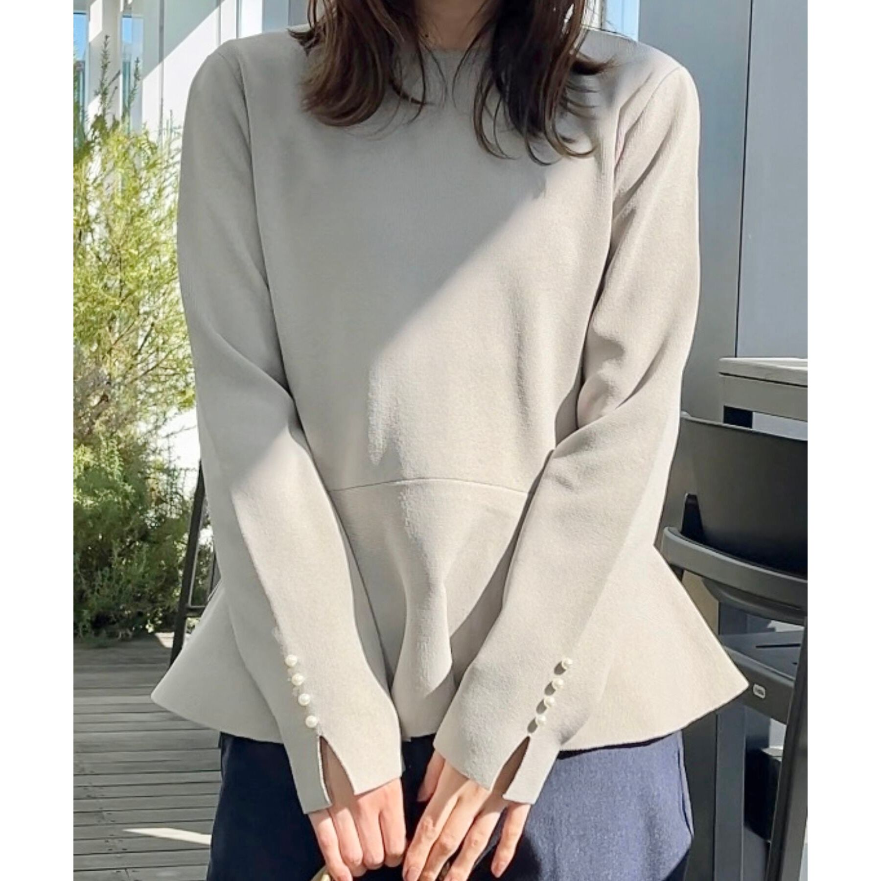 Couture broach「【大人可愛い・通勤】バックパール調ペプラムニット」|ニット・セーター|