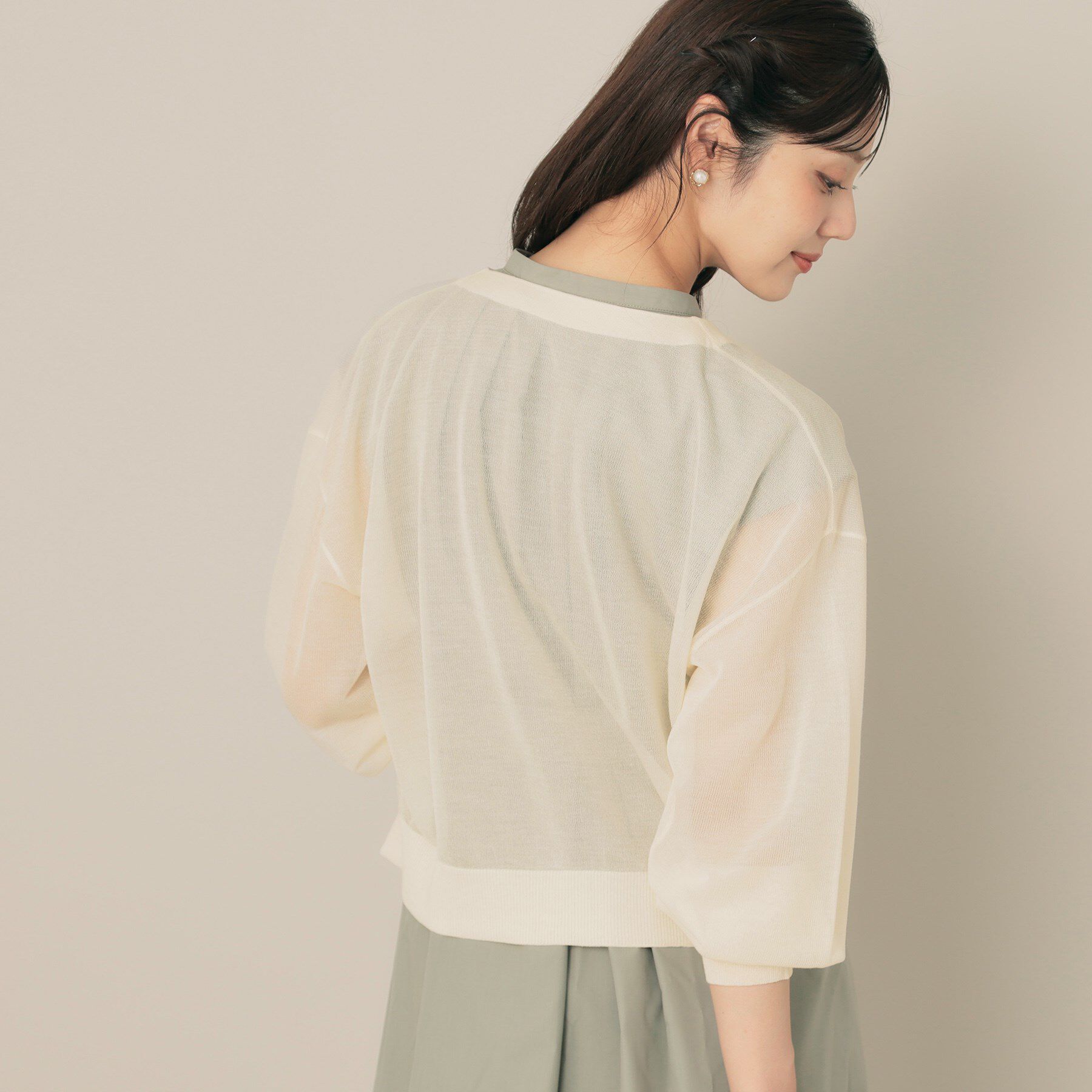 Couture broach「【秋カラー・オシャレな透け感】ダブルパール調シアーカーディガン」|カーディガン|