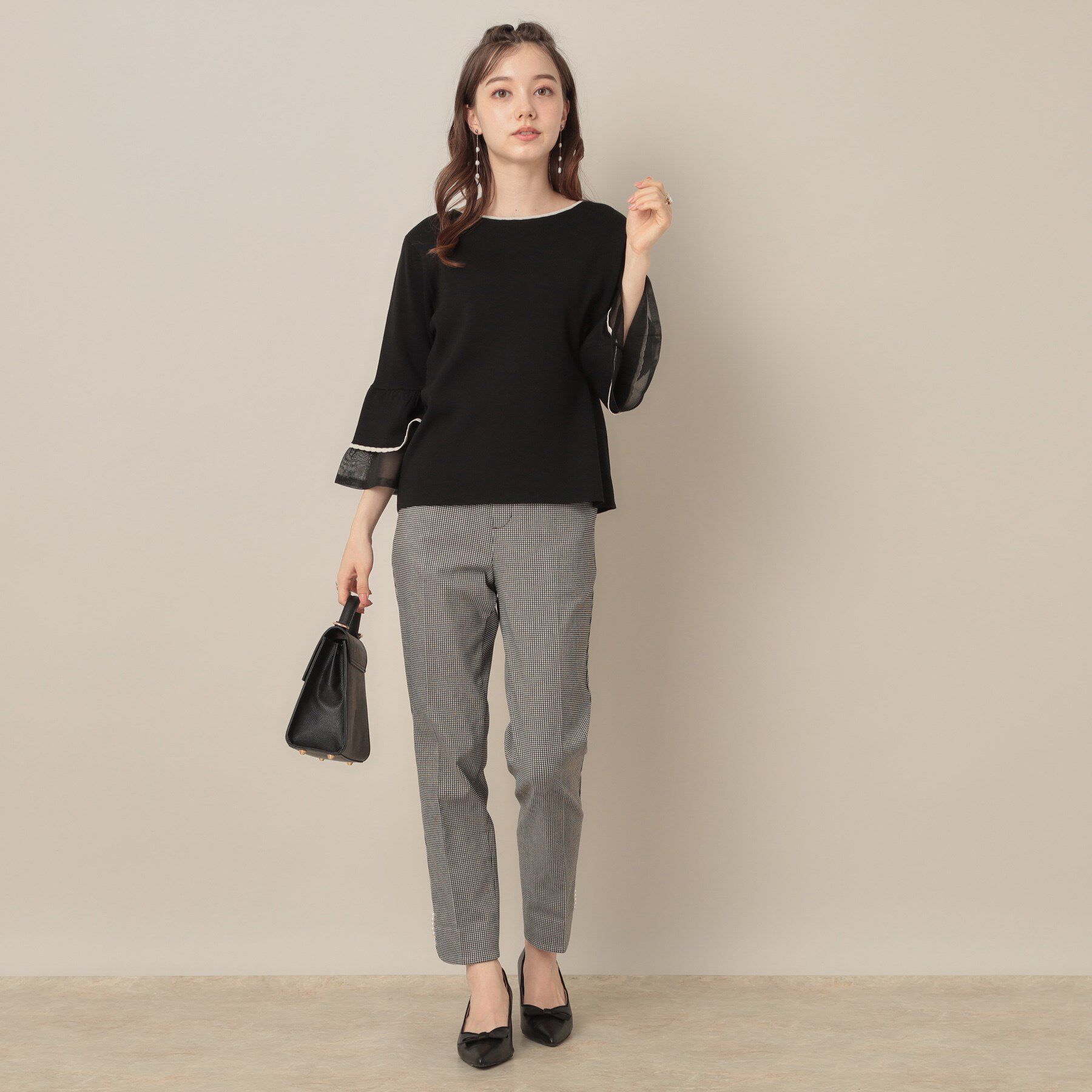 Couture broach「【フェミニン・着映え・通勤】シアーフレアー袖ニットトップス」|ニット・セーター|