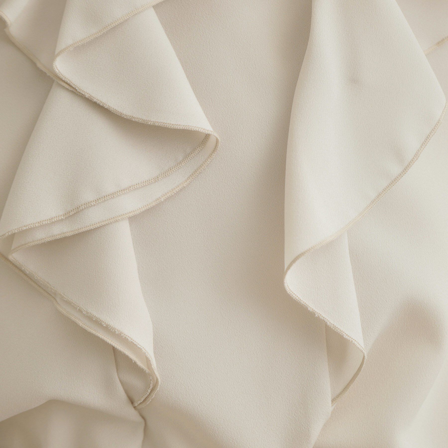 Couture broach「【大人可愛い・通勤】ラッフルフリルブラウス」|シャツ・ブラウス|