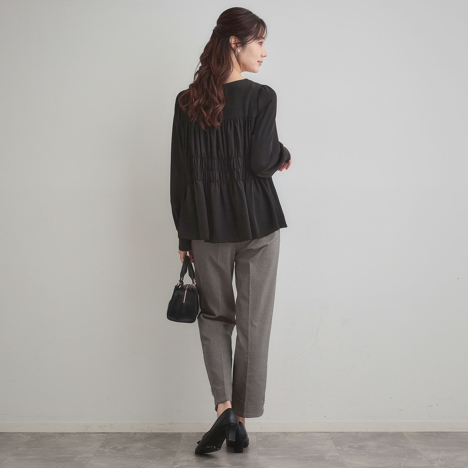 Couture broach「【通勤・美脚見え・あったか】裏起毛パール調スカラ裾デザインパンツ」|その他|