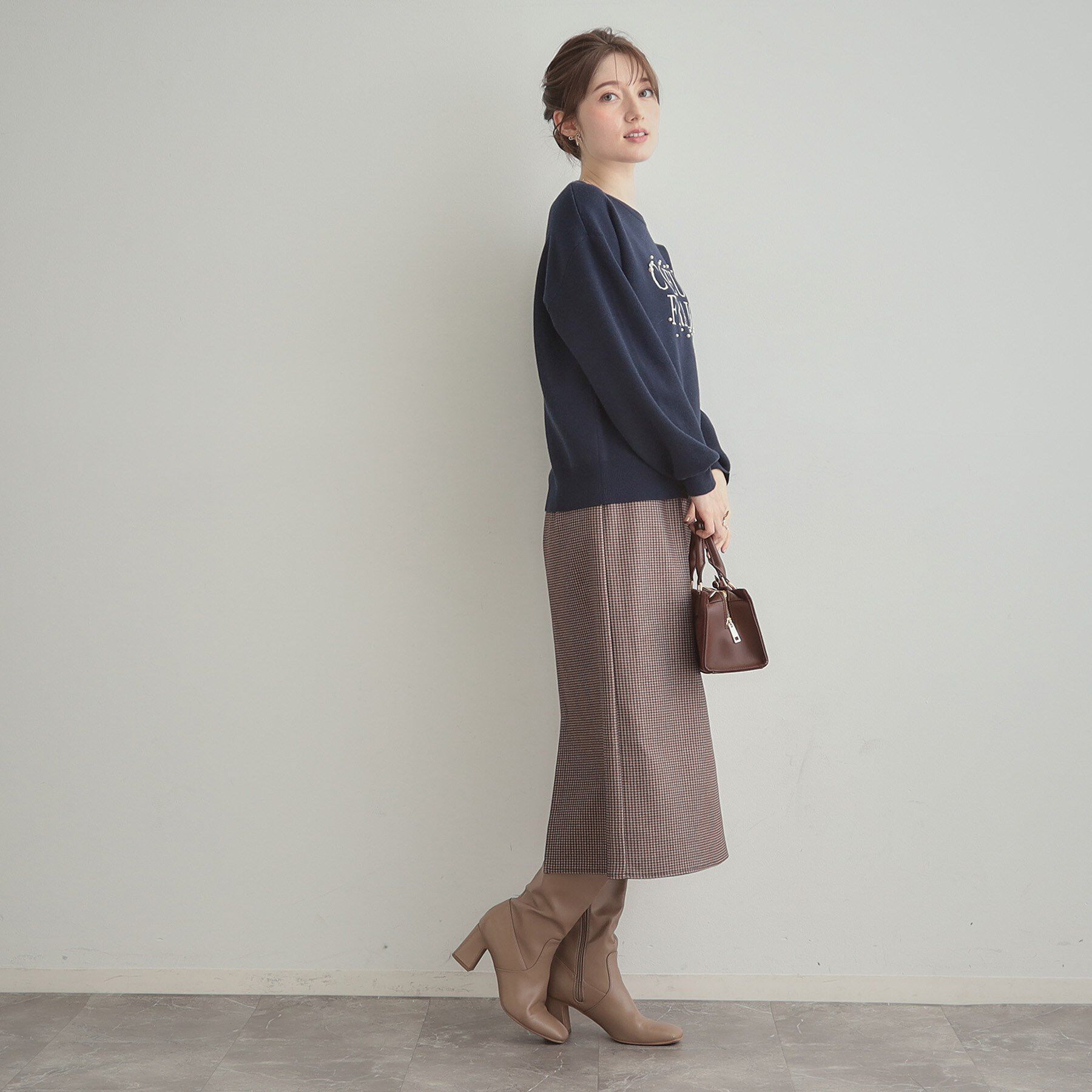 Couture broach「【パール調・ビジューデザイン】華やかロゴニット」|ニット・セーター|