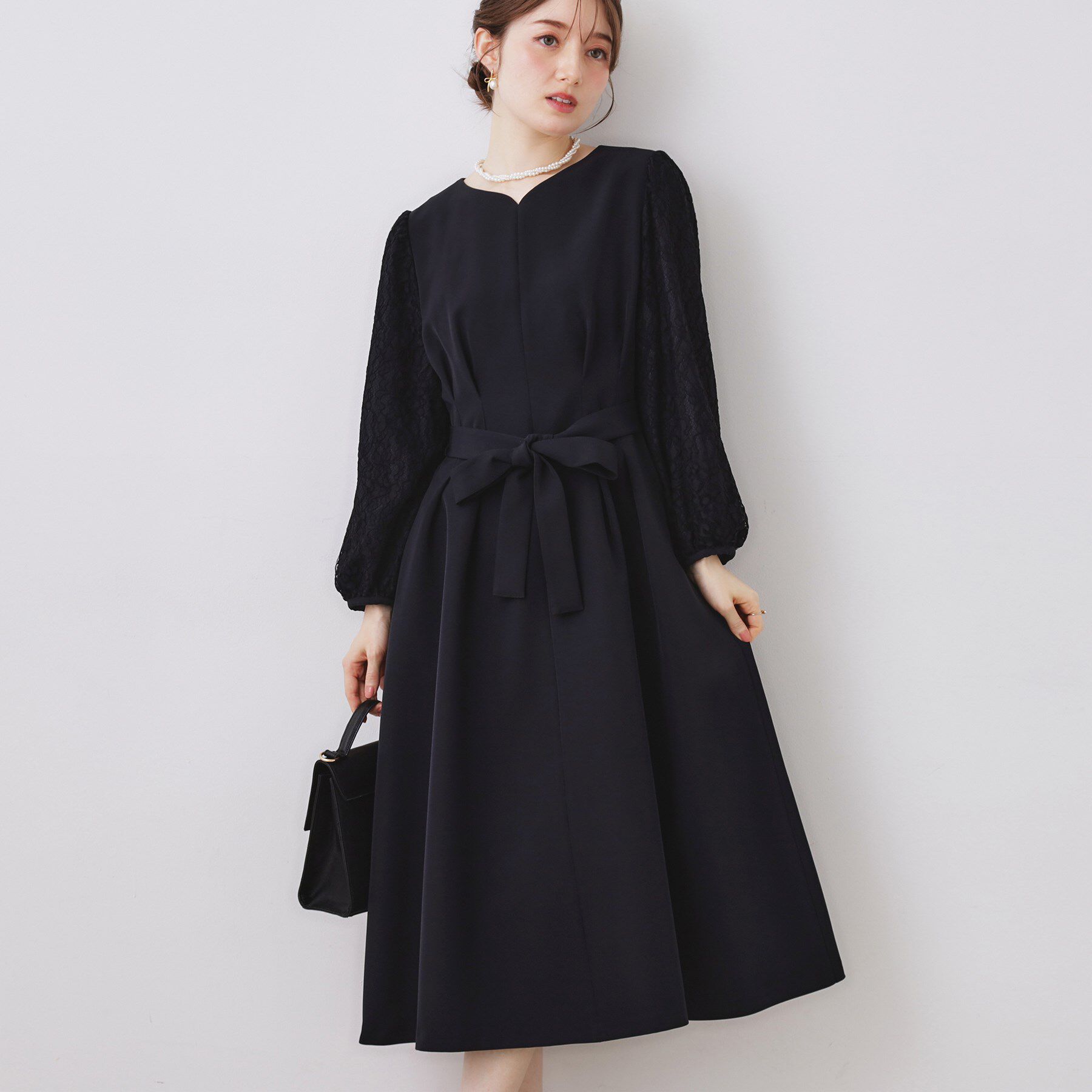 Couture broach「【ハレの日・通勤】レース袖タックフレアワンピース」|ワンピース|