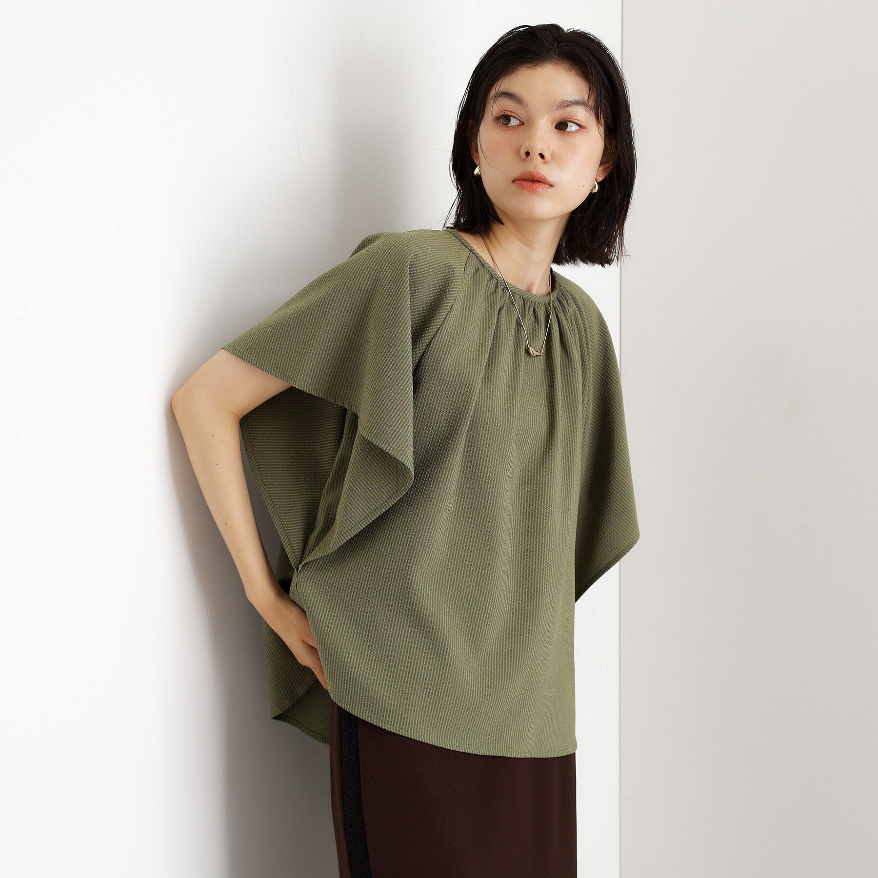 THE SHOP TK「フレアスリーブブラウス【二の腕カバー/UV/洗濯機OK】」|シャツ・ブラウス|