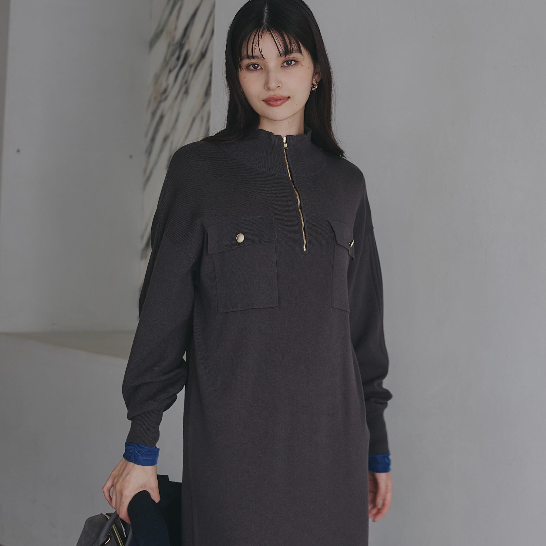 THE SHOP TK「1枚でこなれ見え ハーフZIPワンピース【毛玉になりにくい/静電気防止/洗濯機OK】」|ワンピース|