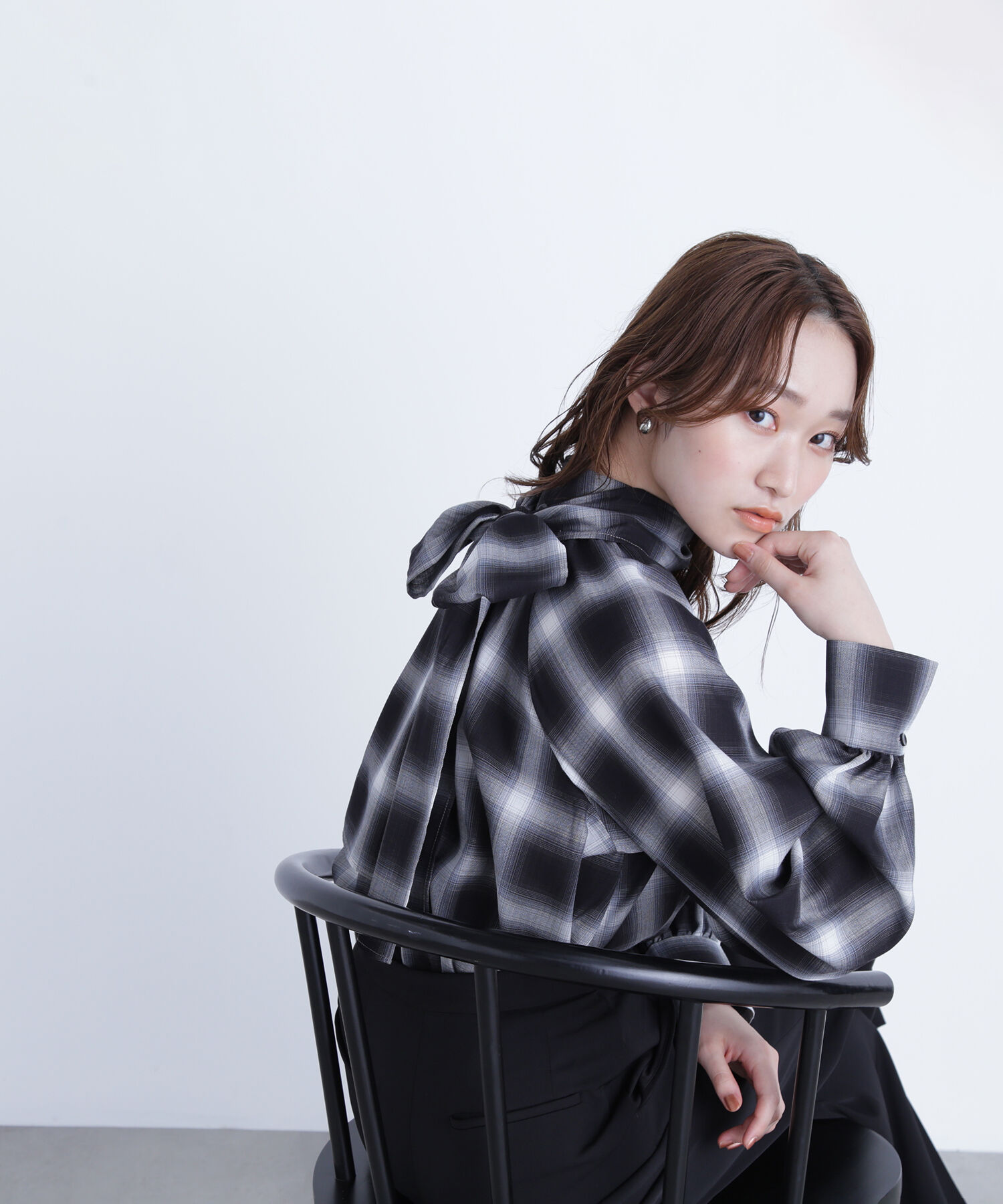  「チェックボウタイブラウス」|シャツ・ブラウス|ブラック系2