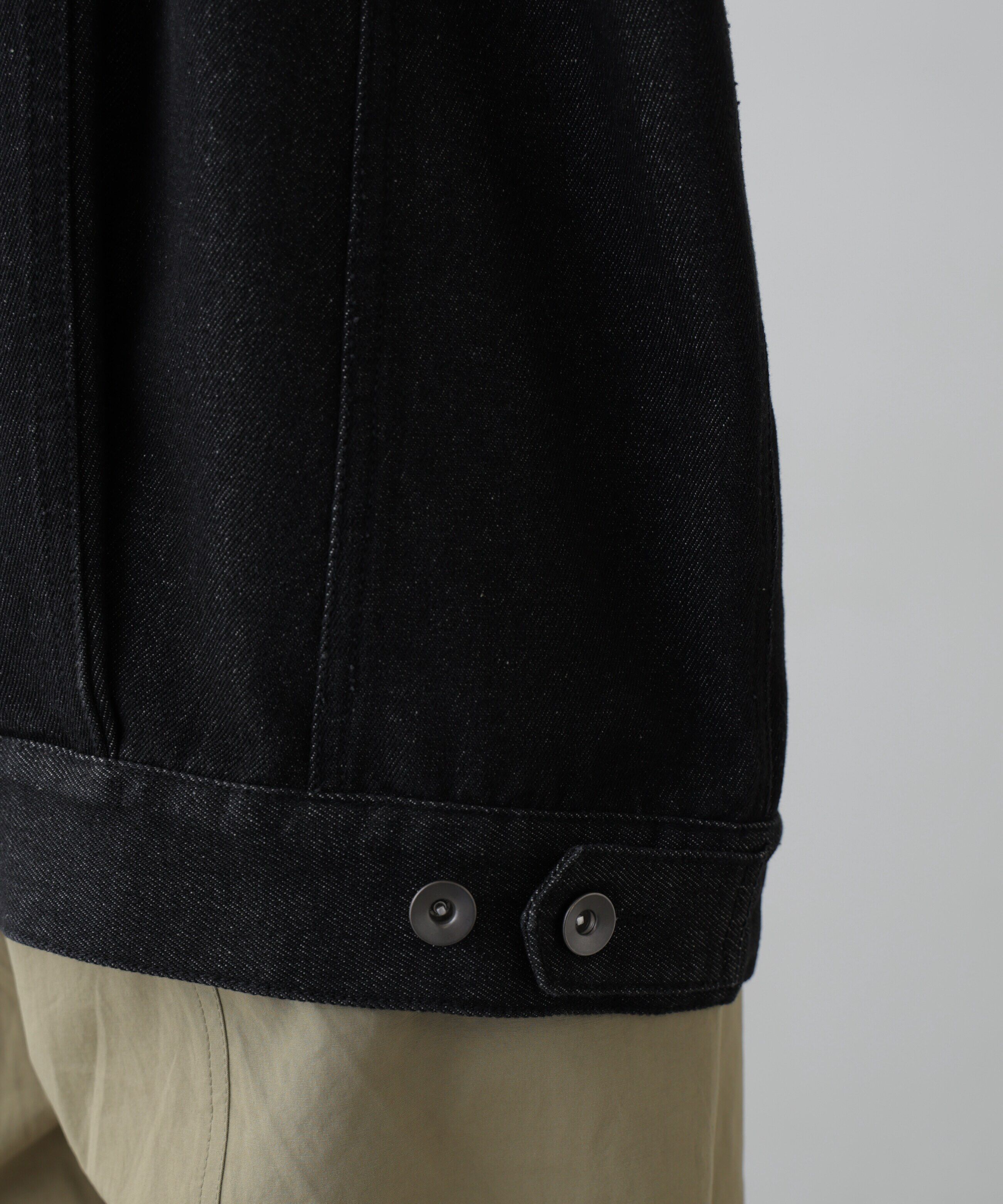  「ミドル丈デニムベスト」|ブルゾン・スタジャン|