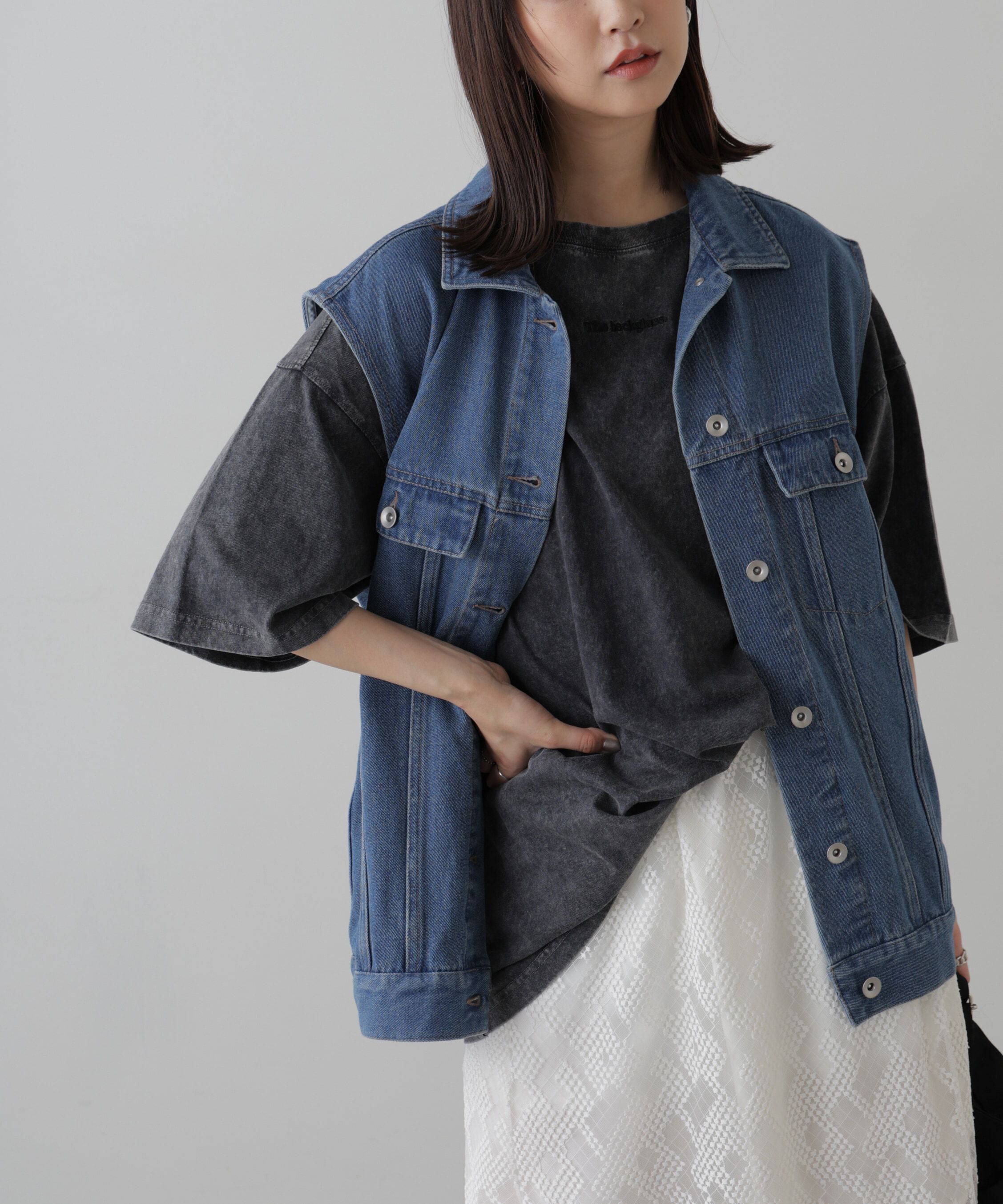  「ミドル丈デニムベスト」|ブルゾン・スタジャン|