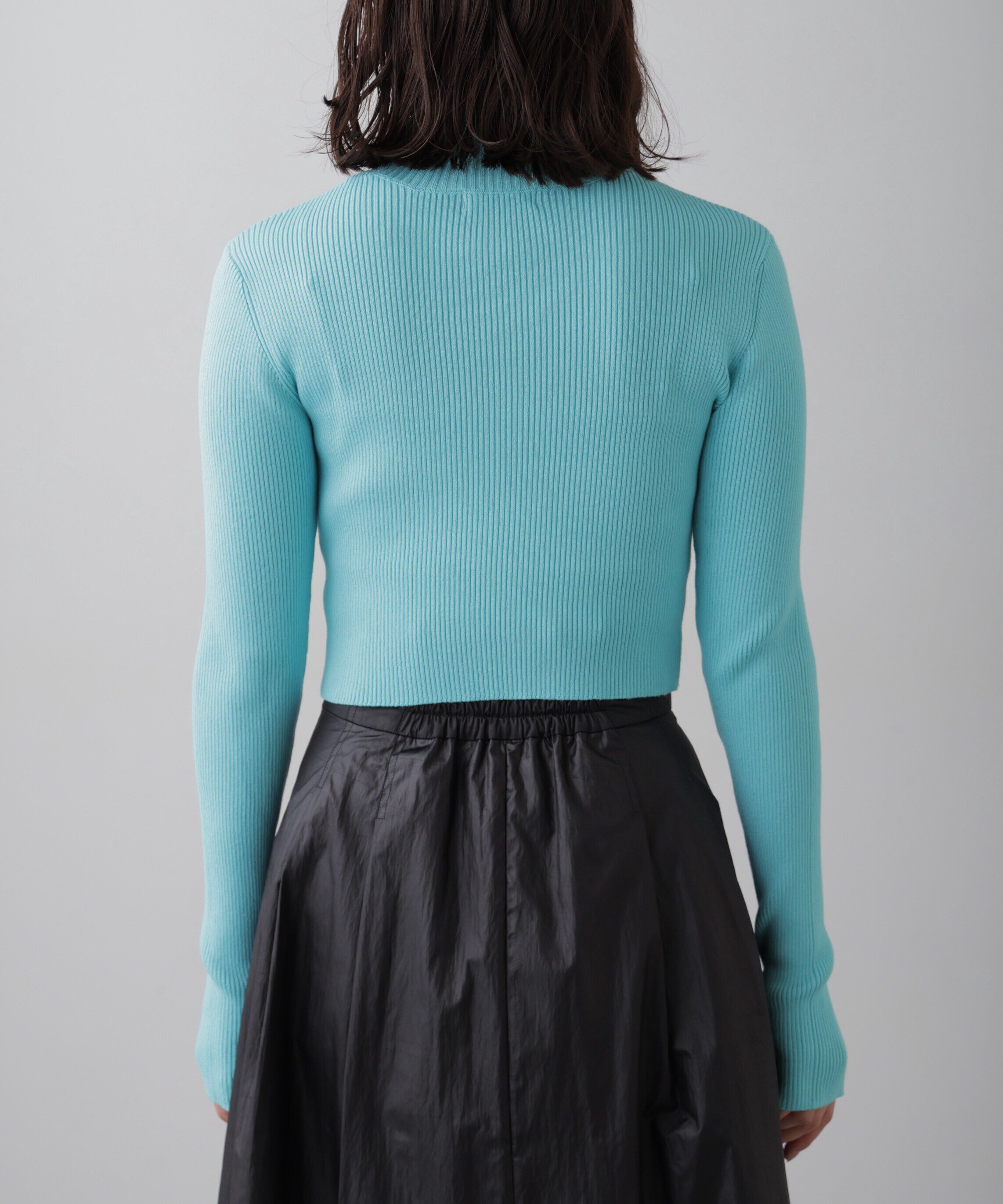  「〈洗える〉マシンウォッシャブルハイネックショート丈ニット」|ニット・セーター|