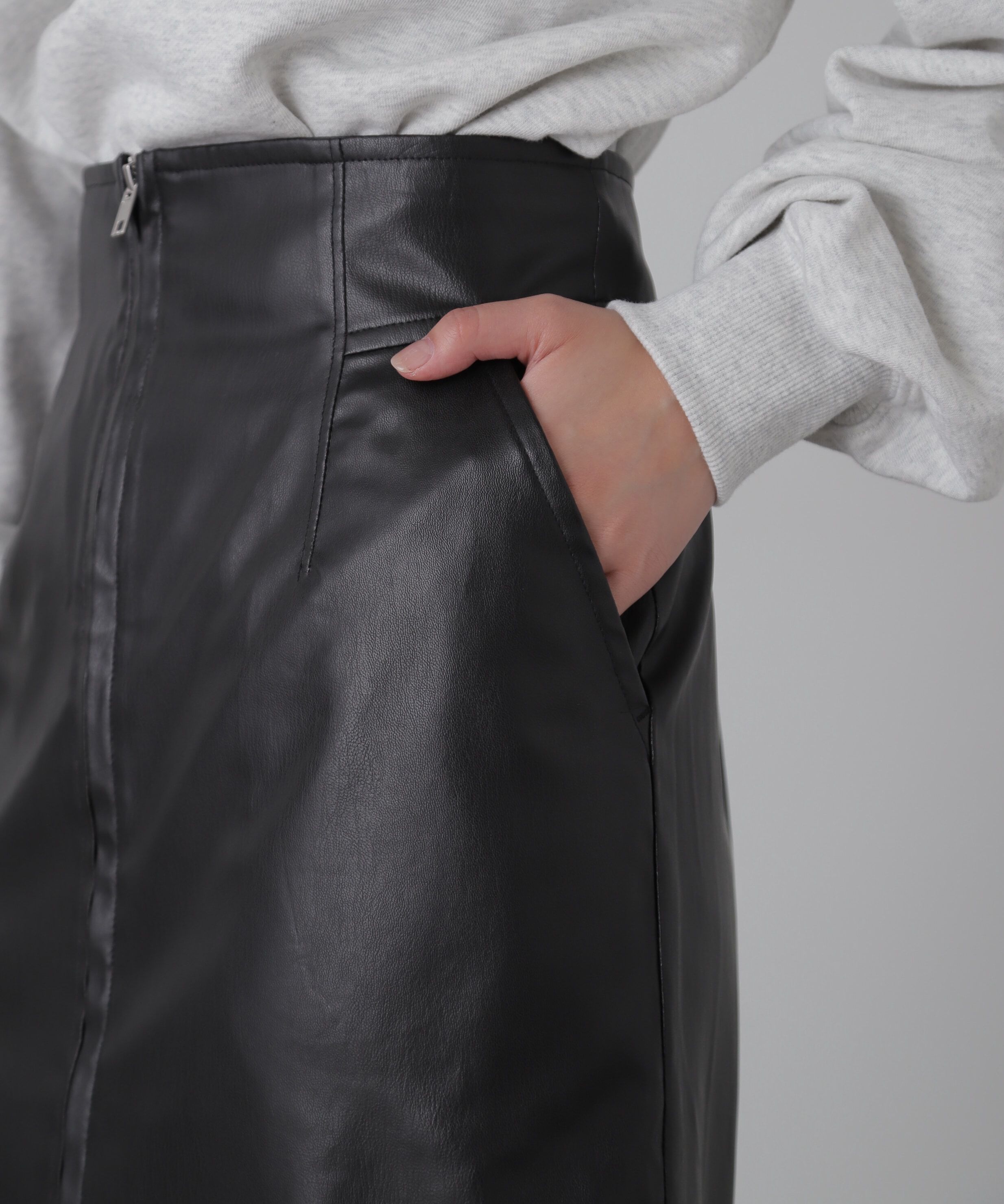  「フロントジップナロースカート」|スカート|