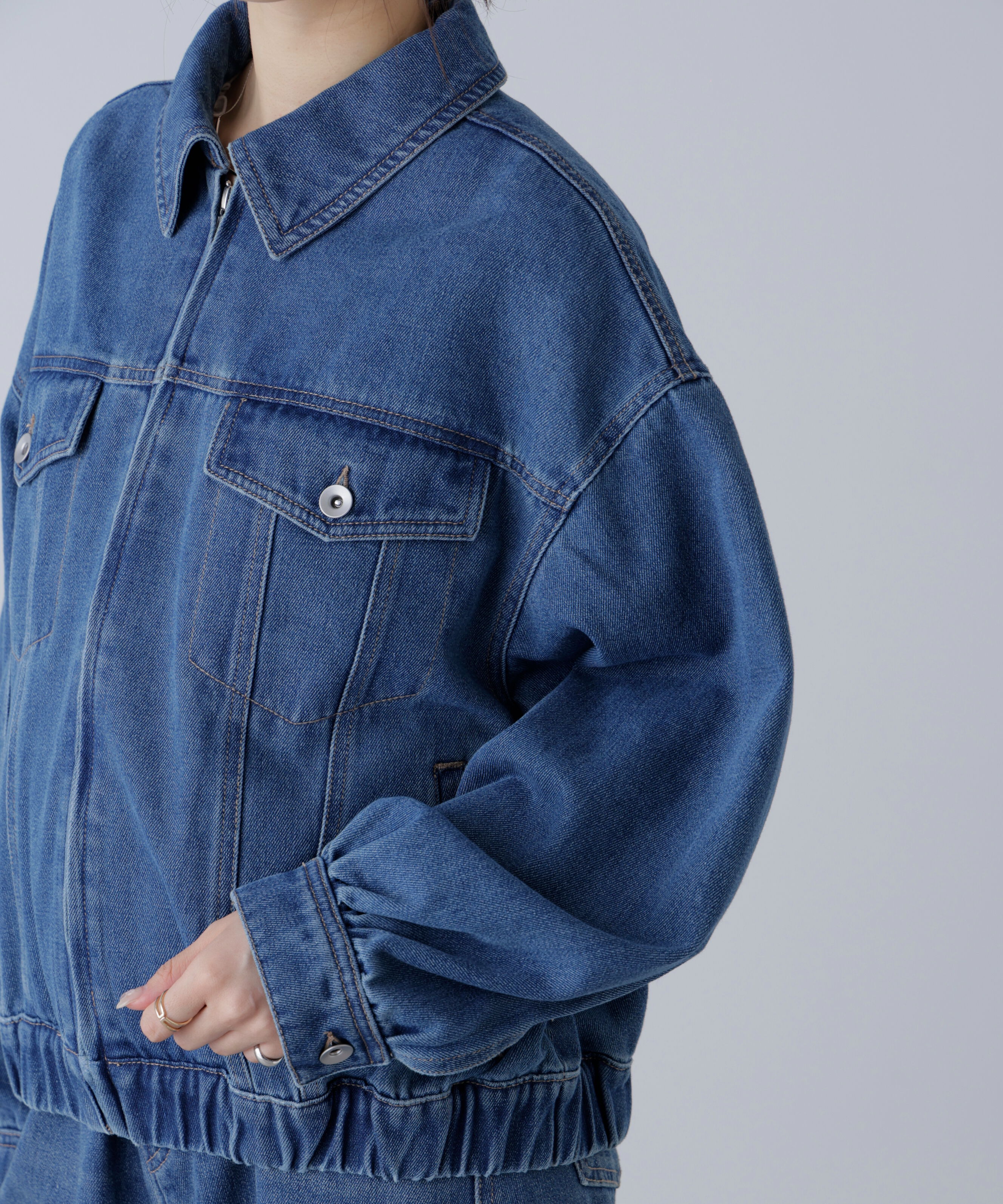  「オーバーサイズデニムジャケット」|ブルゾン・スタジャン|