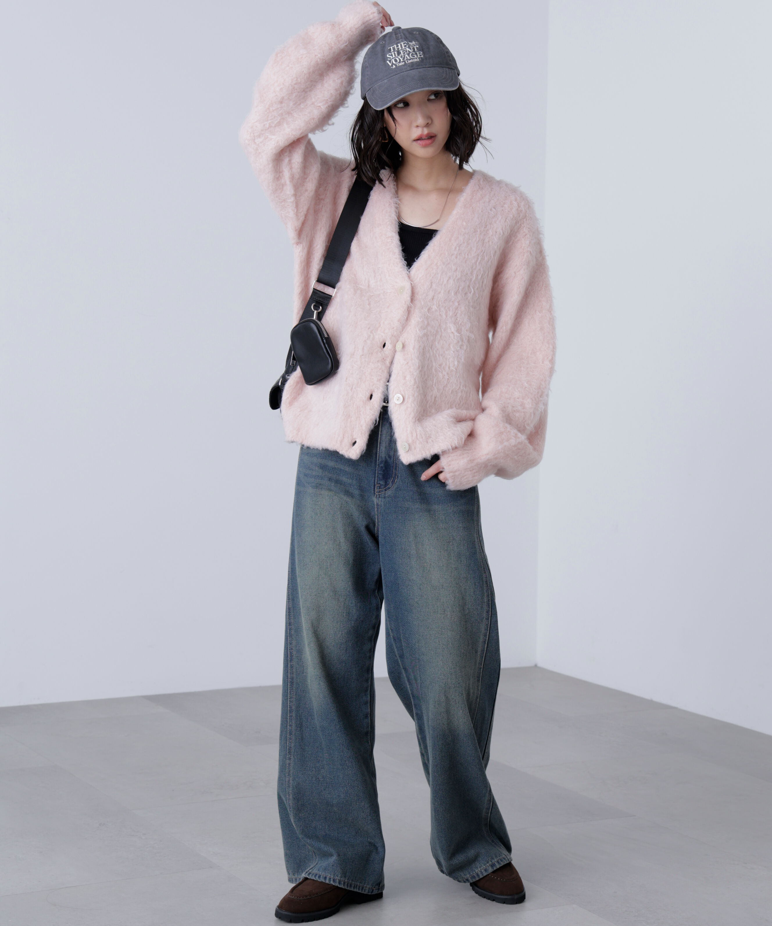  「ウェーブ起毛Vネックカーディガン」|ニット・セーター|