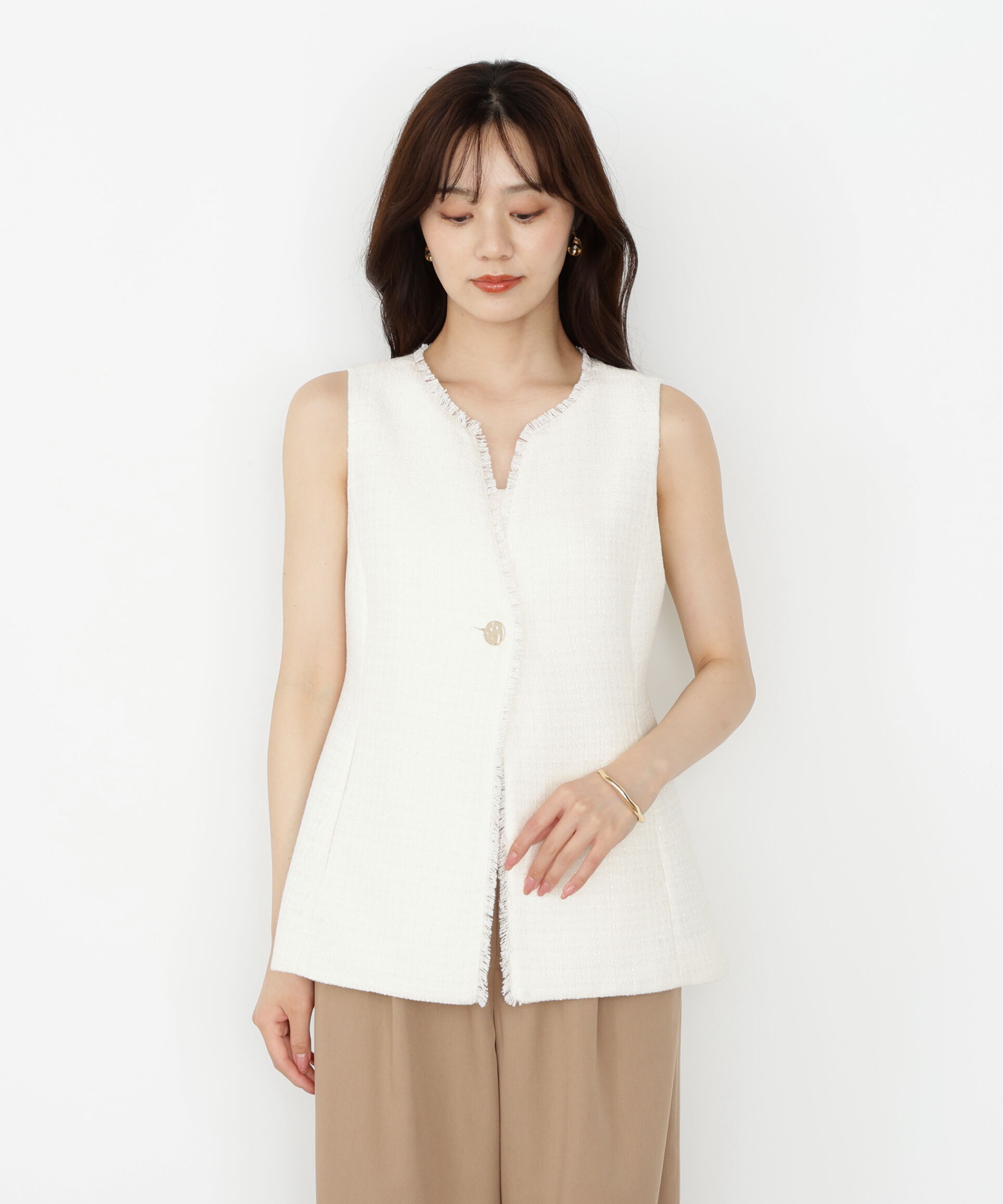 PROPORTION BODY DRESSING「ニュアンス釦ツイードジレ 25AW」|ブルゾン・スタジャン|