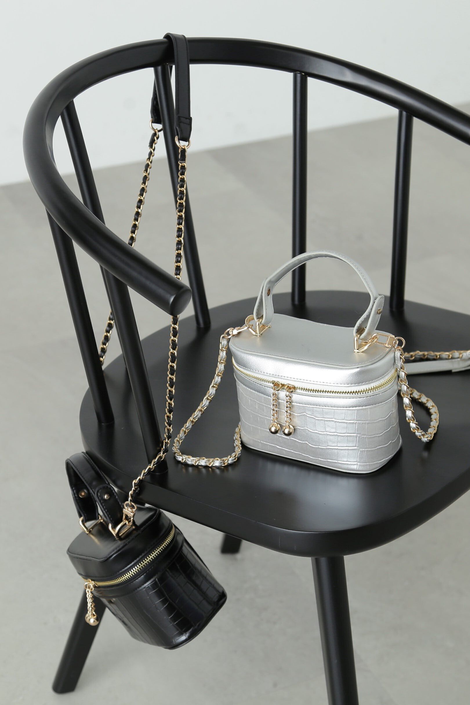  「型押しバニティバック」|その他|