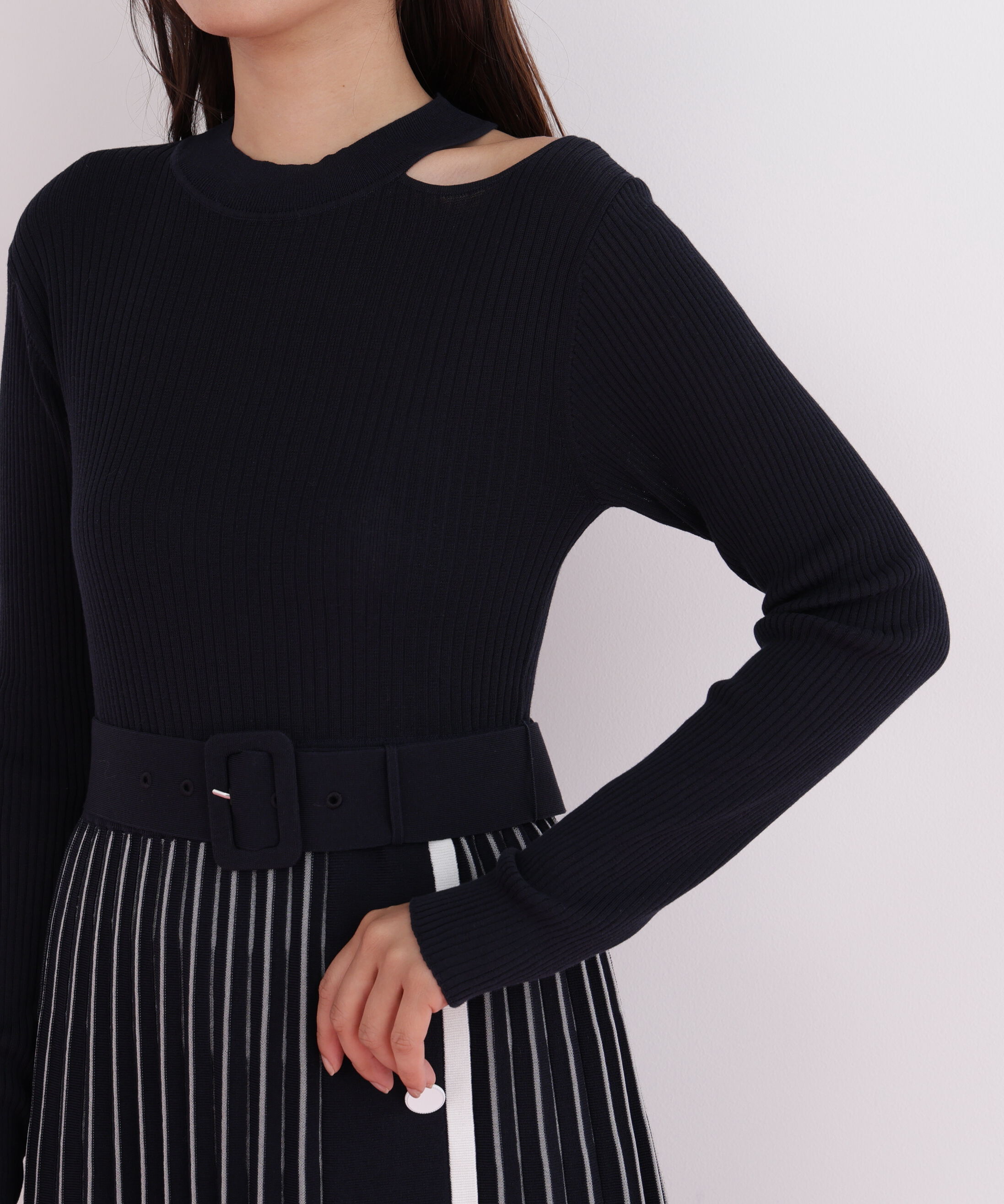  「プリーツコンビニットワンピース」|ワンピース|