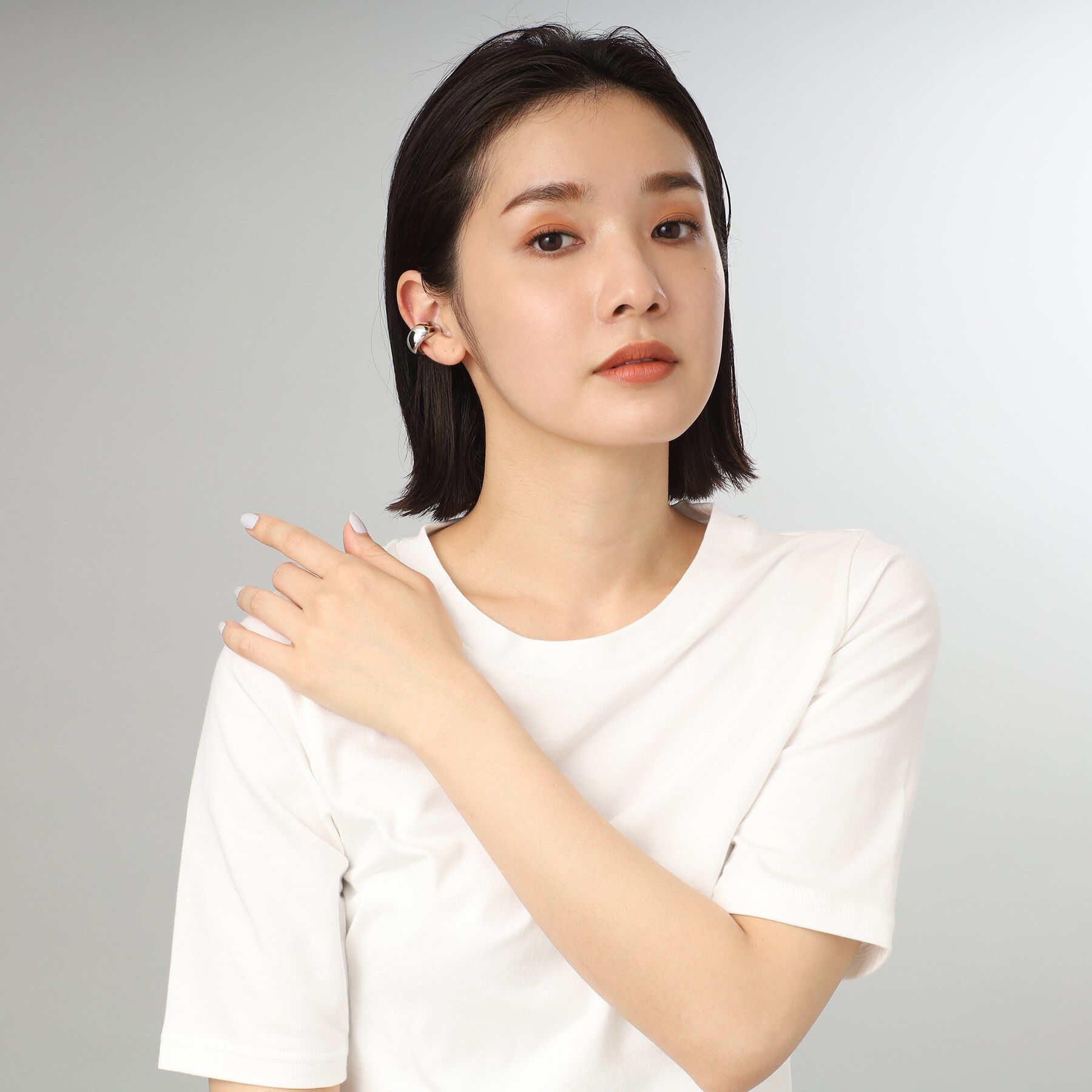 COCOSHNIK ONKITSCH「シルバー ホロウイヤーカフ ワイドフープ」|イヤリング|