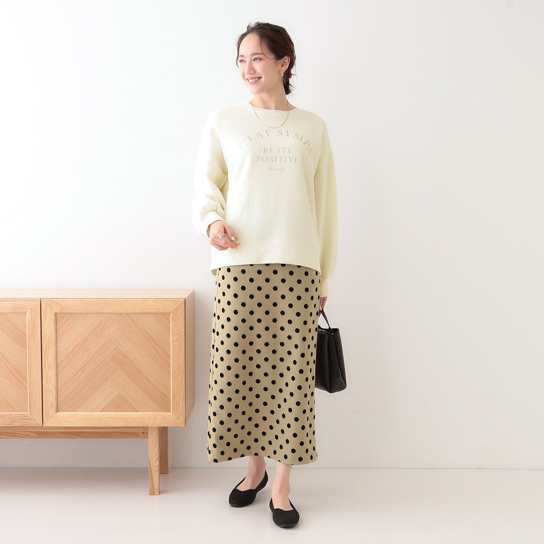 SHOO･LA･RUE「【S-LL】ロゴ刺繍で大人っぽく 裏起毛トップス」|Tシャツ・カットソー|