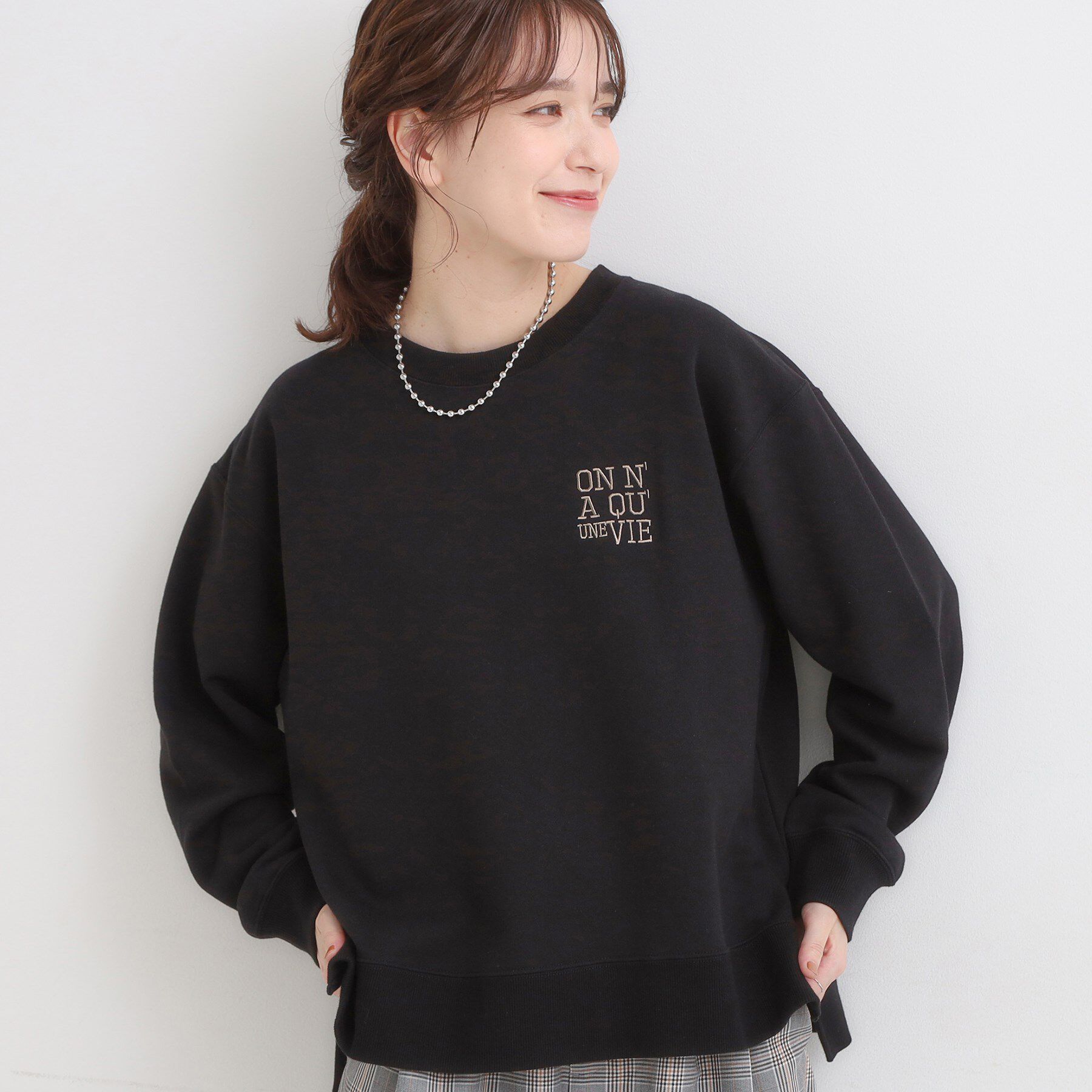 SHOO･LA･RUE「グラフィックアソート裏毛スウェット」|パーカー|ブラック(119)