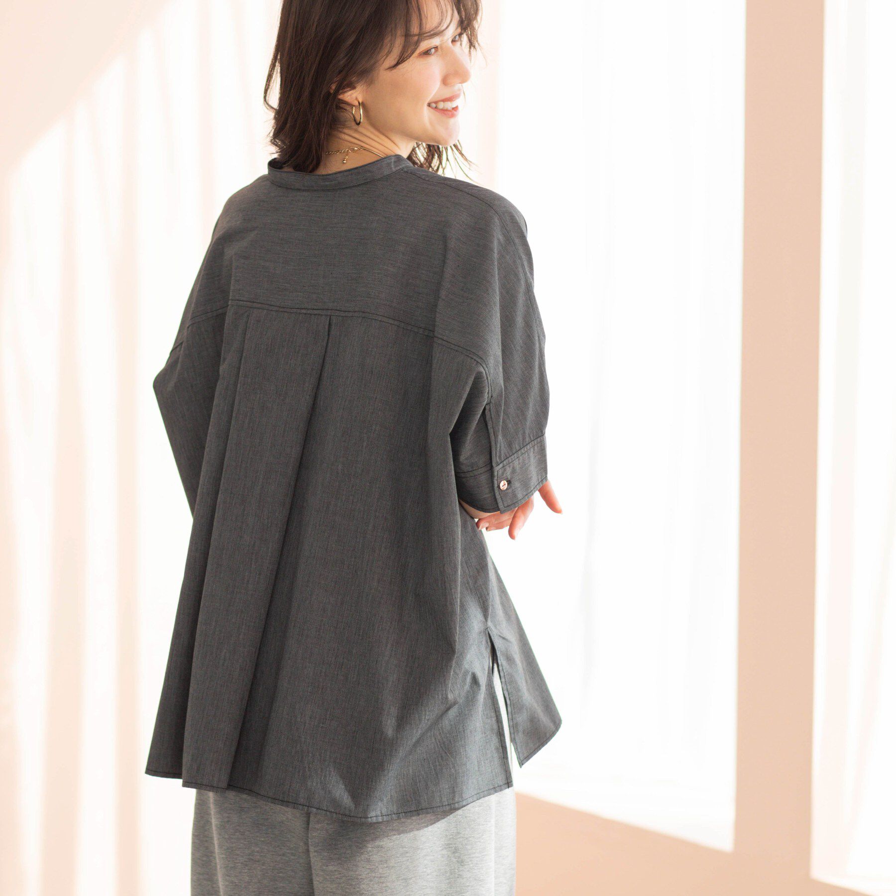 SHOO･LA･RUE「【体型カバー/洗濯機可】インせず着られる　デニムライクシャツ」|シャツ・ブラウス|