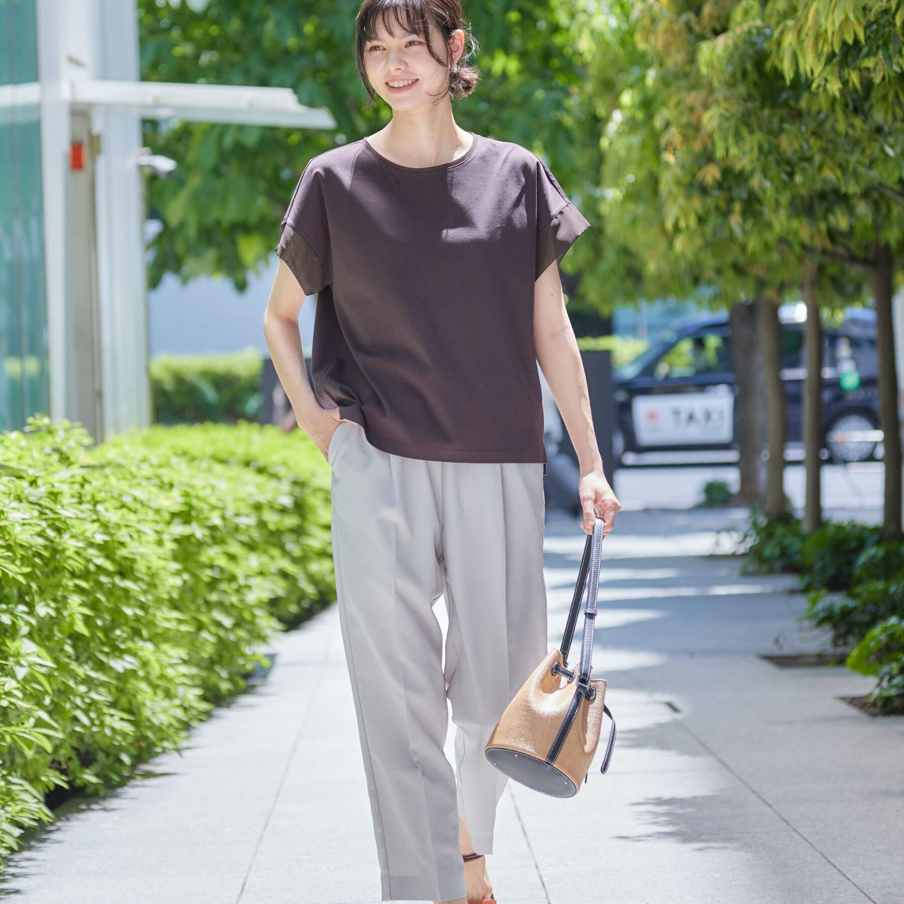 Dessin「【ウエストゴム・洗える】センターライン入りテーパードパンツ（XS～L）」|その他|