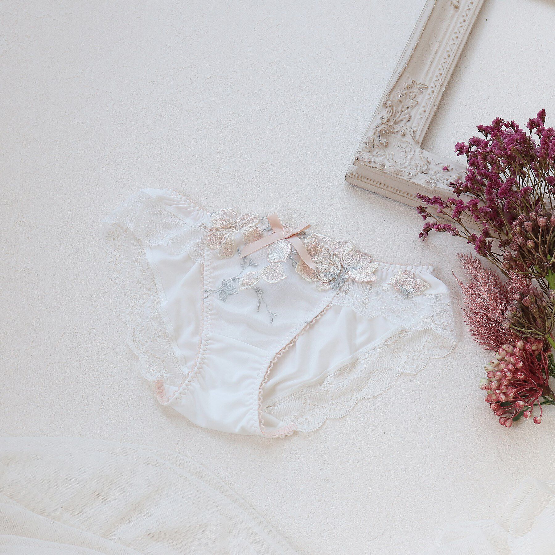 Risa Magli「クレモンス ノーマルショーツ」|インナー|アイボリー(004)