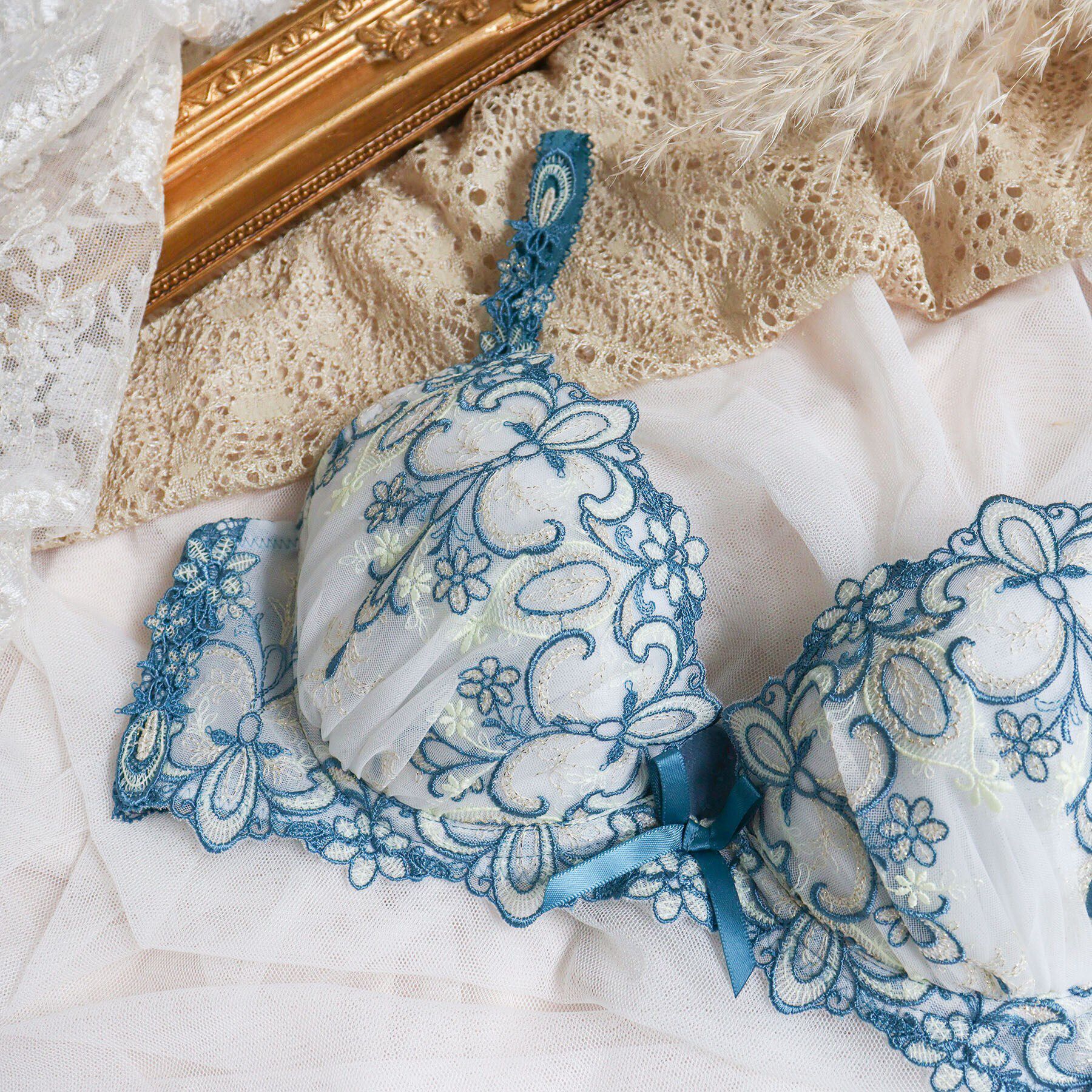 Risa Magli「スカイラー ブラジャー（G-H）＜V Make Type＞」|インナー|