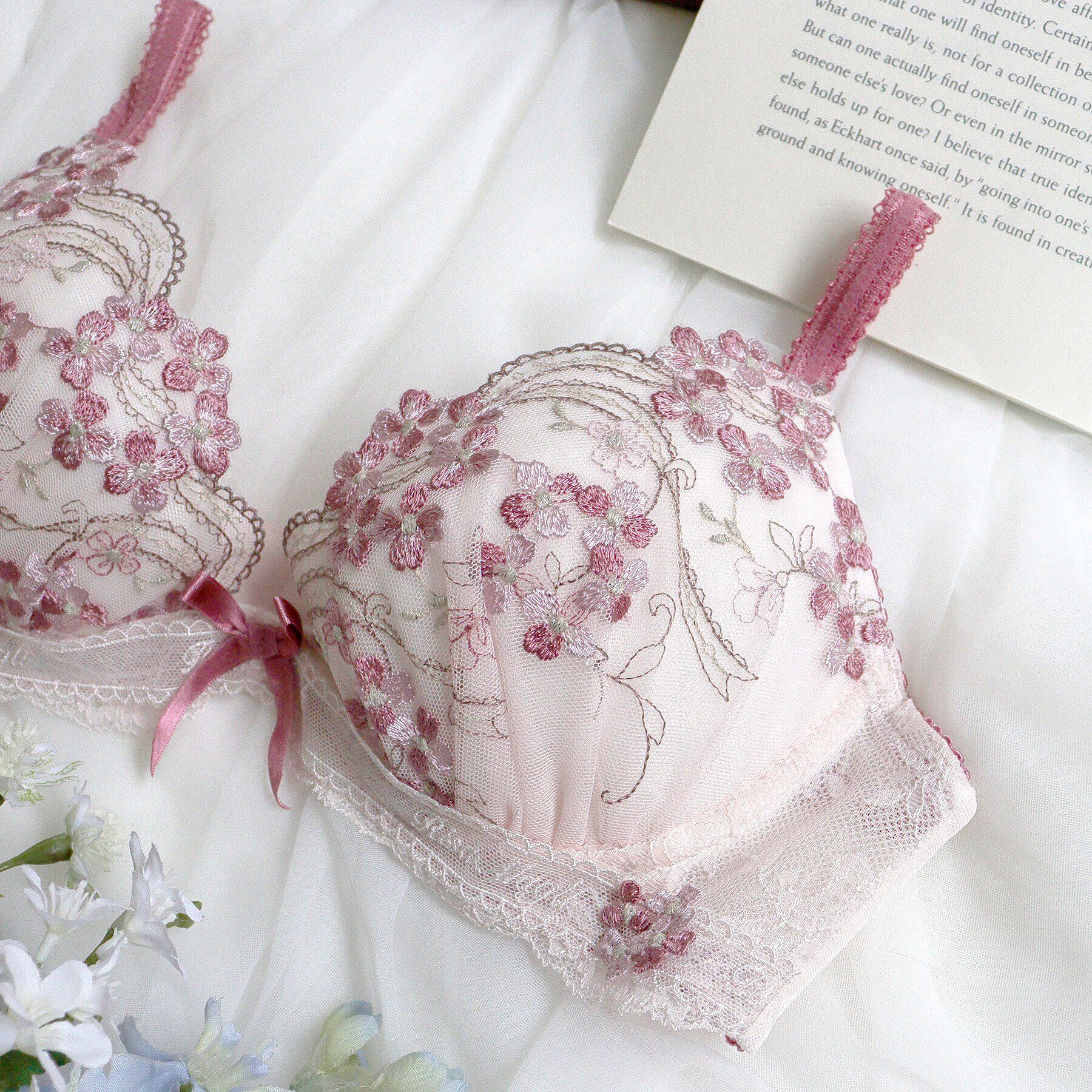 Risa Magli「クラーラ ブラジャー（E-F)＜リサマリ ミラクル谷間ブラ＞」|インナー|