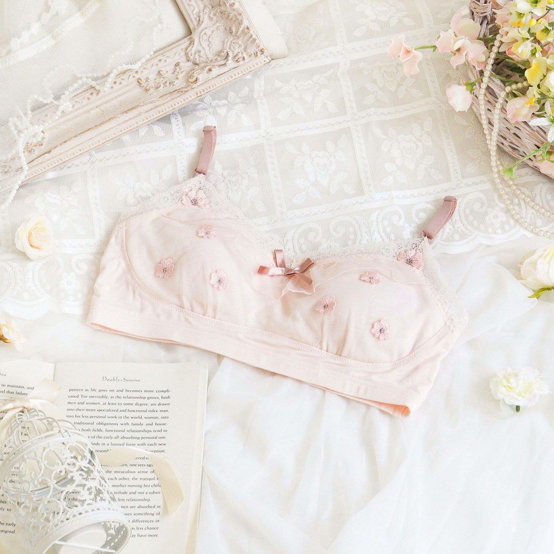 Risa Magli「ラーレ おやすみブラ (M-L)」|インナー|ピンク(071)