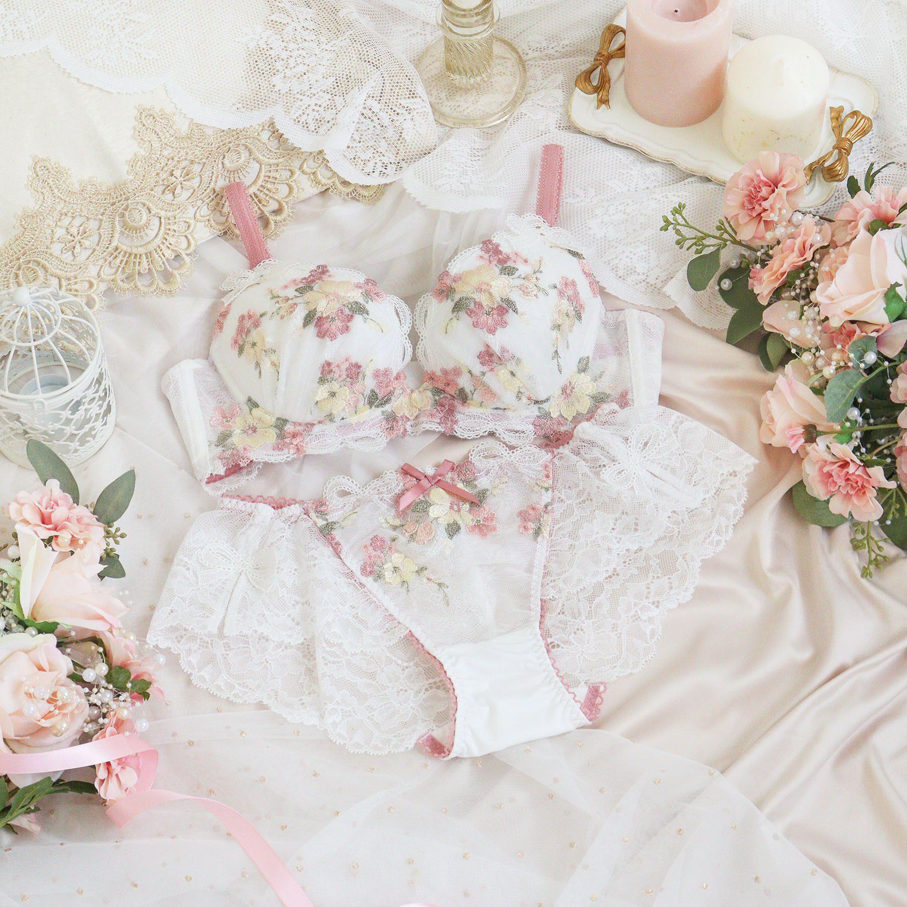 Risa Magli「ダニエラ ブラジャー (B-C) ＜V Make Type＞」|インナー|