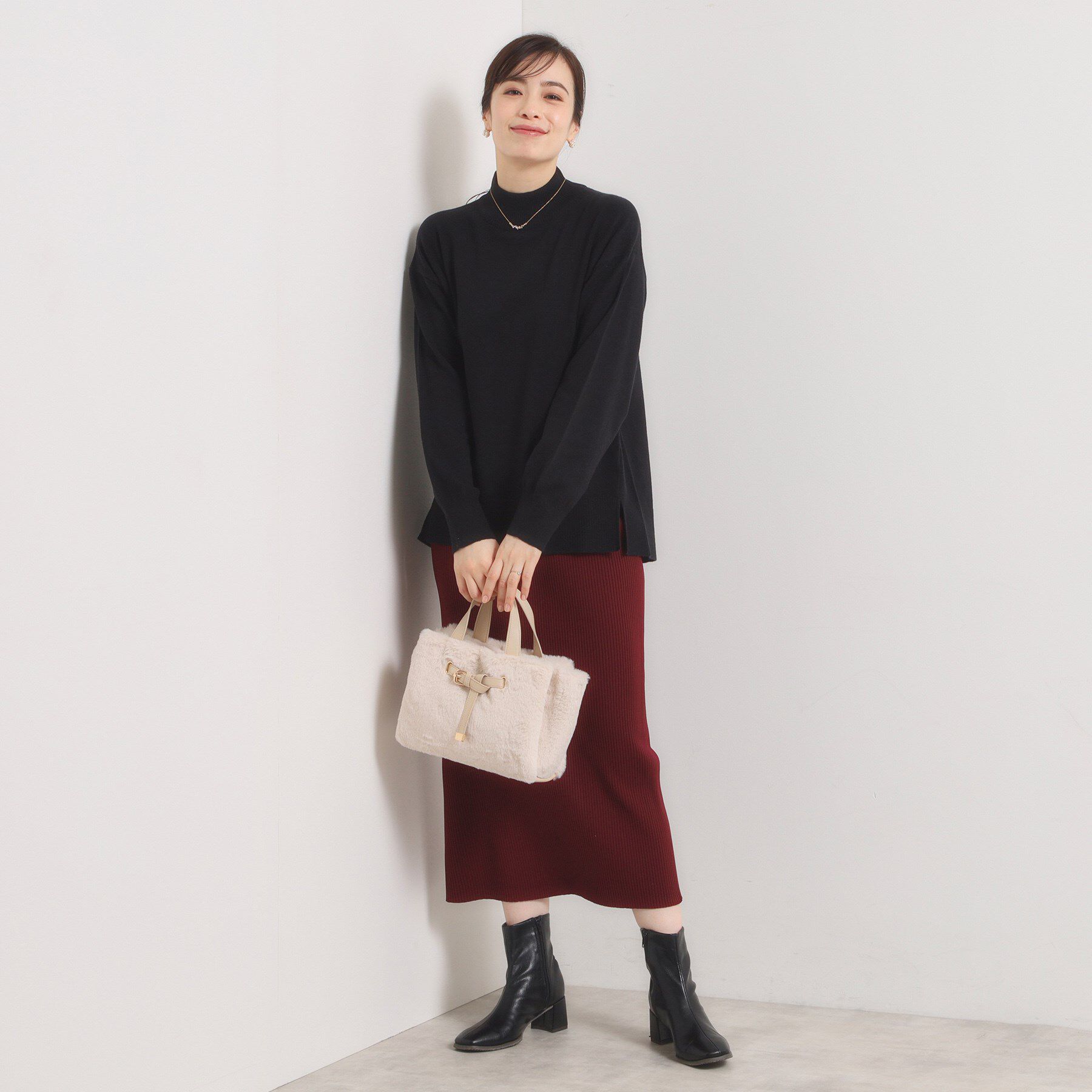 ITS&rsquo;DEMO「【静電気防止／手洗い可】クリーミータッチハイネックニット」|ニット・セーター|