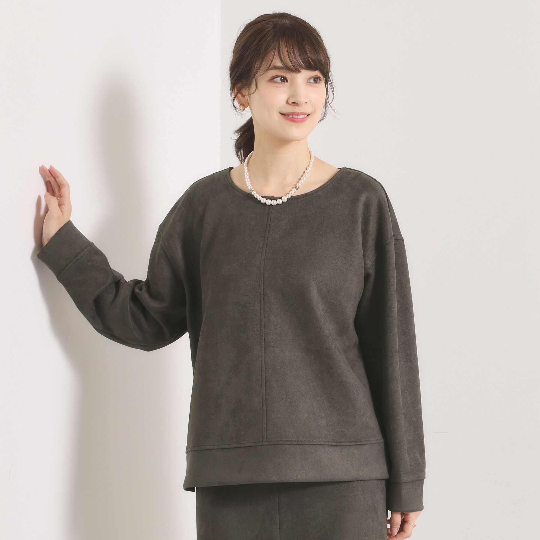 ITS&rsquo;DEMO「【セットアップ可／手洗い可】カットスエードプルオーバー」|Tシャツ・カットソー|チャコールグレー(0