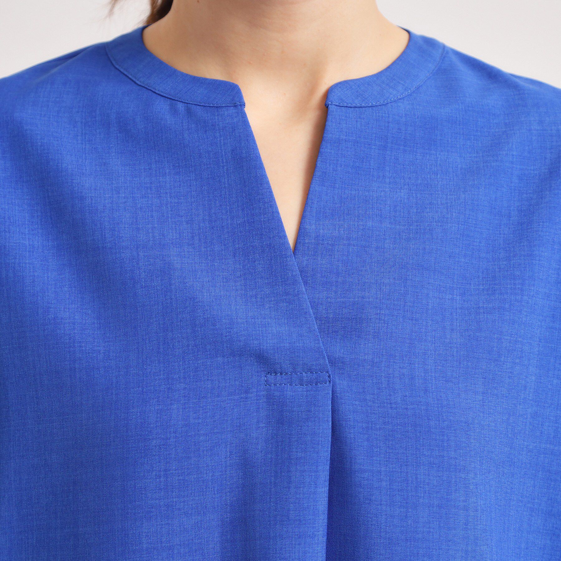 ITS&rsquo;DEMO「【UVケア／洗濯機OK／接触冷感／吸水速乾】麻調合繊スキッパーチュニック」|シャツ・ブラウス|