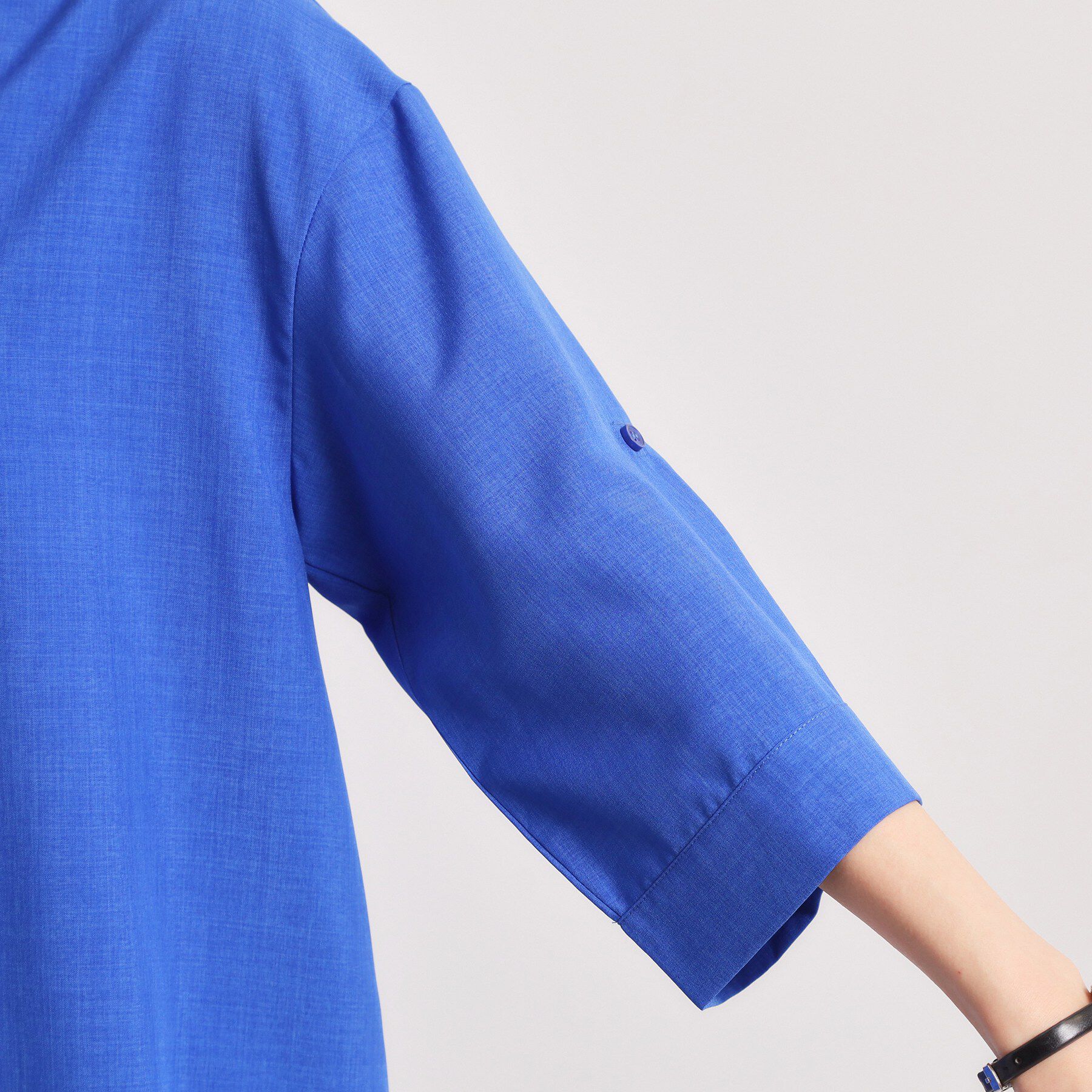 ITS&rsquo;DEMO「【UVケア／洗濯機OK／接触冷感／吸水速乾】麻調合繊スキッパーチュニック」|シャツ・ブラウス|