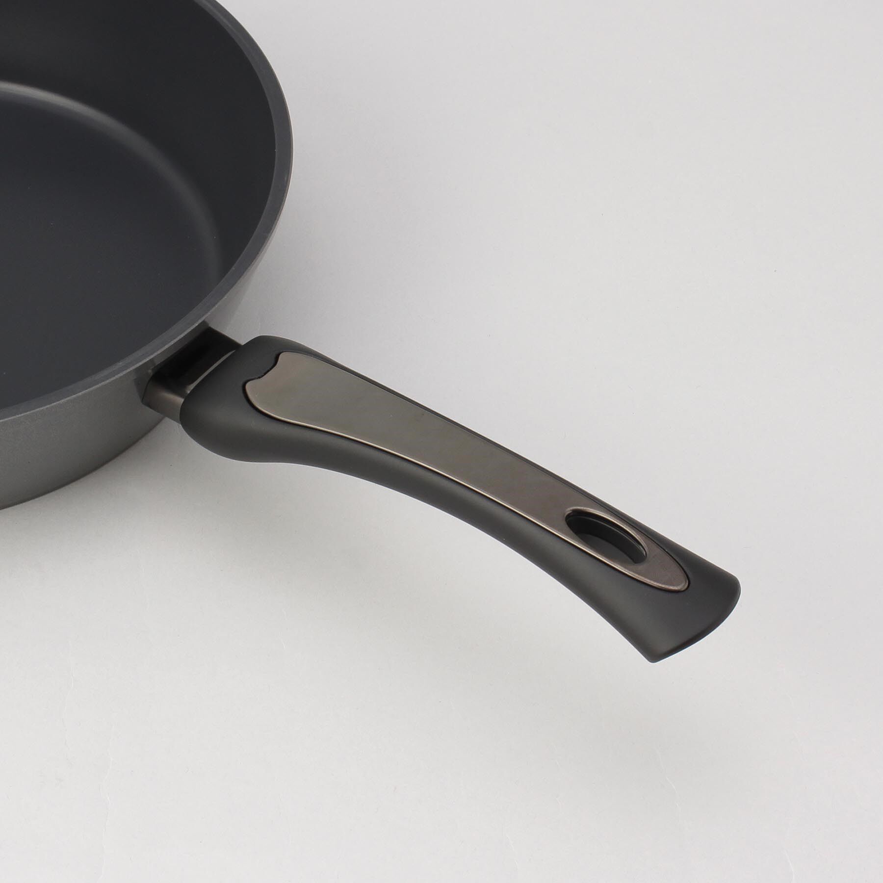 212 KITCHEN STORE「プラズマプロ フライパン24cm ＜KEVNHAUN ケヴンハウン＞」|食器・キッチングッズ|