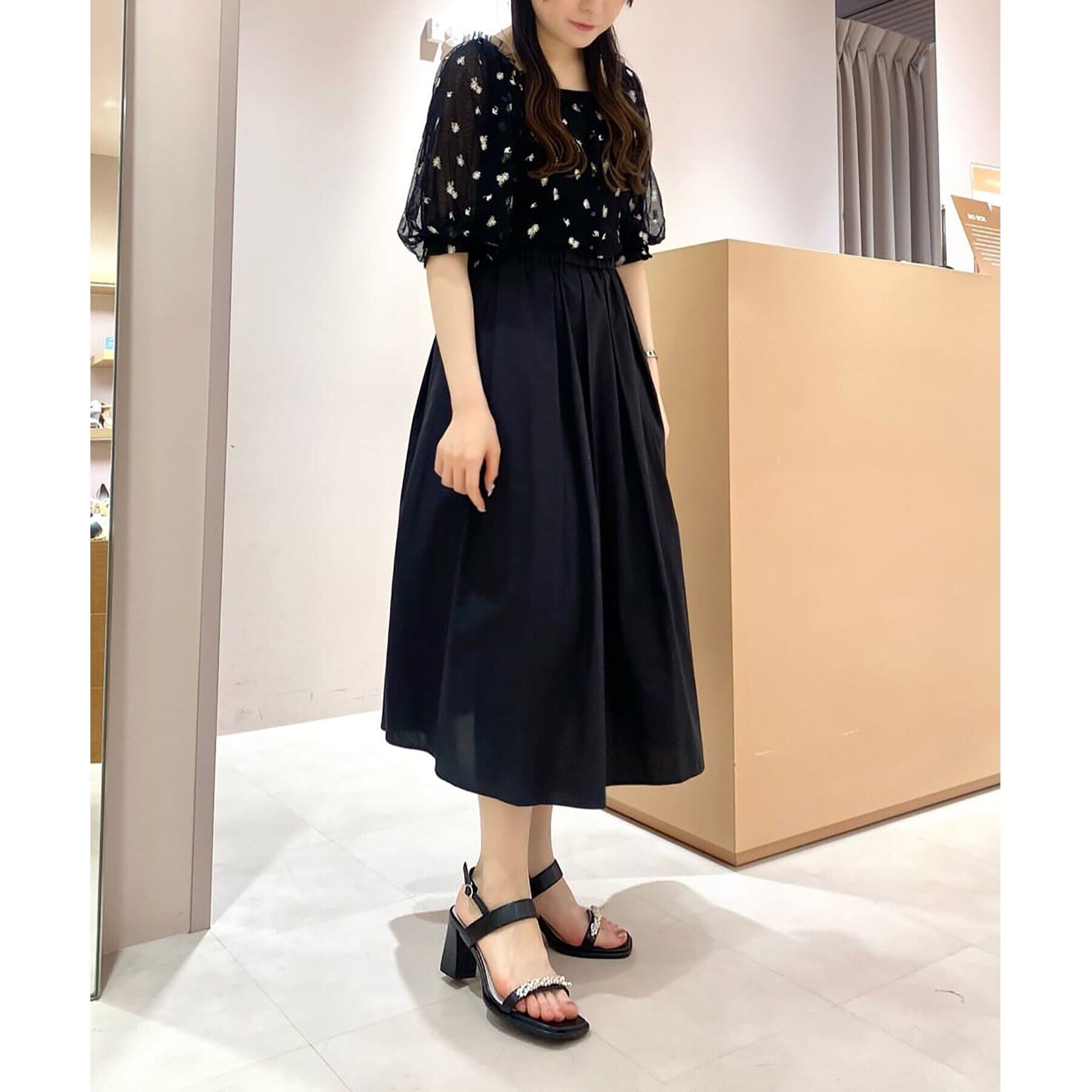 ESPERANZA「キラキラスクエアトゥサンダル 24SS」|サンダル|