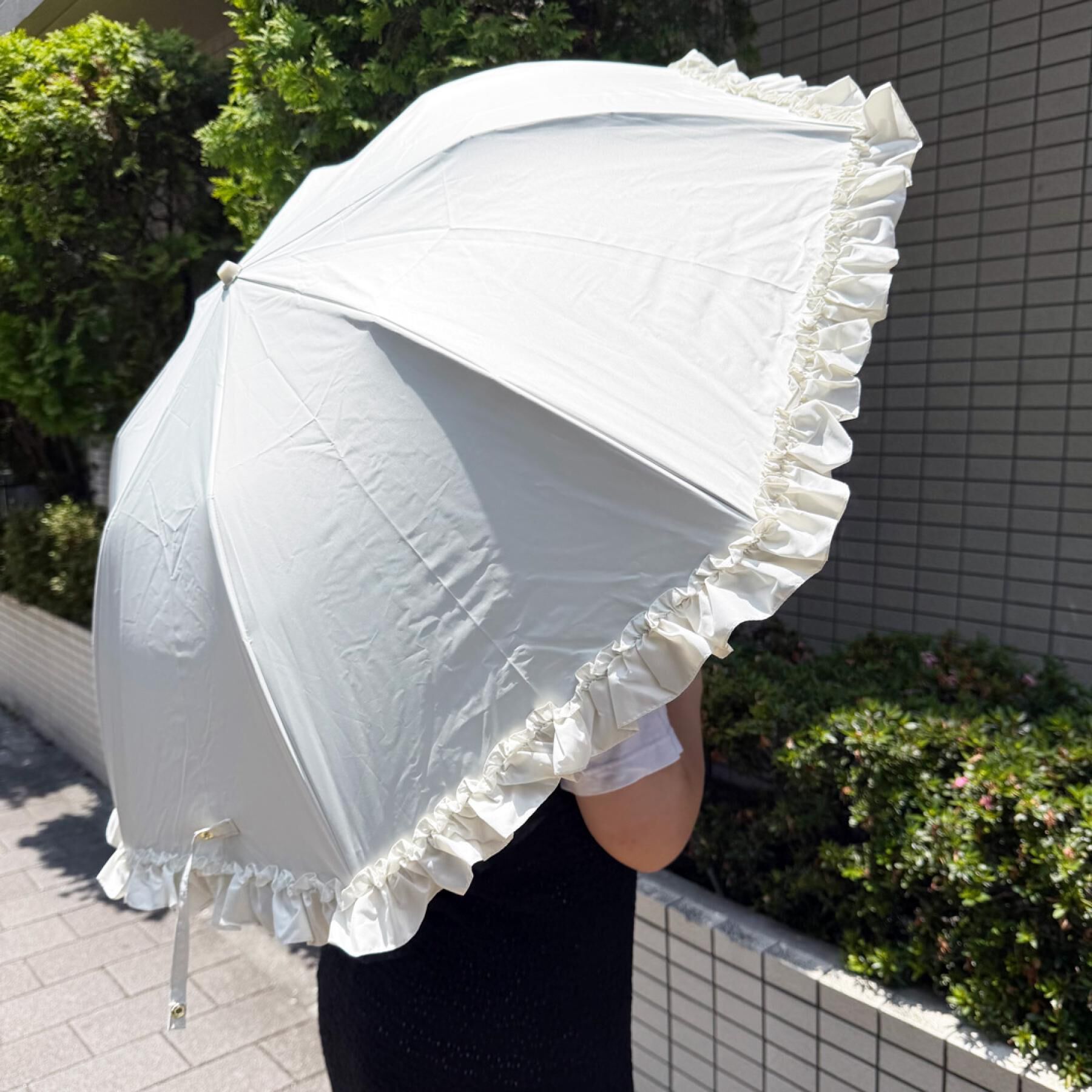 Ober Tashe「pink trick/ピンクトリック　遮光率100％！フリル折りたたみ日傘（晴雨兼用）」|傘|