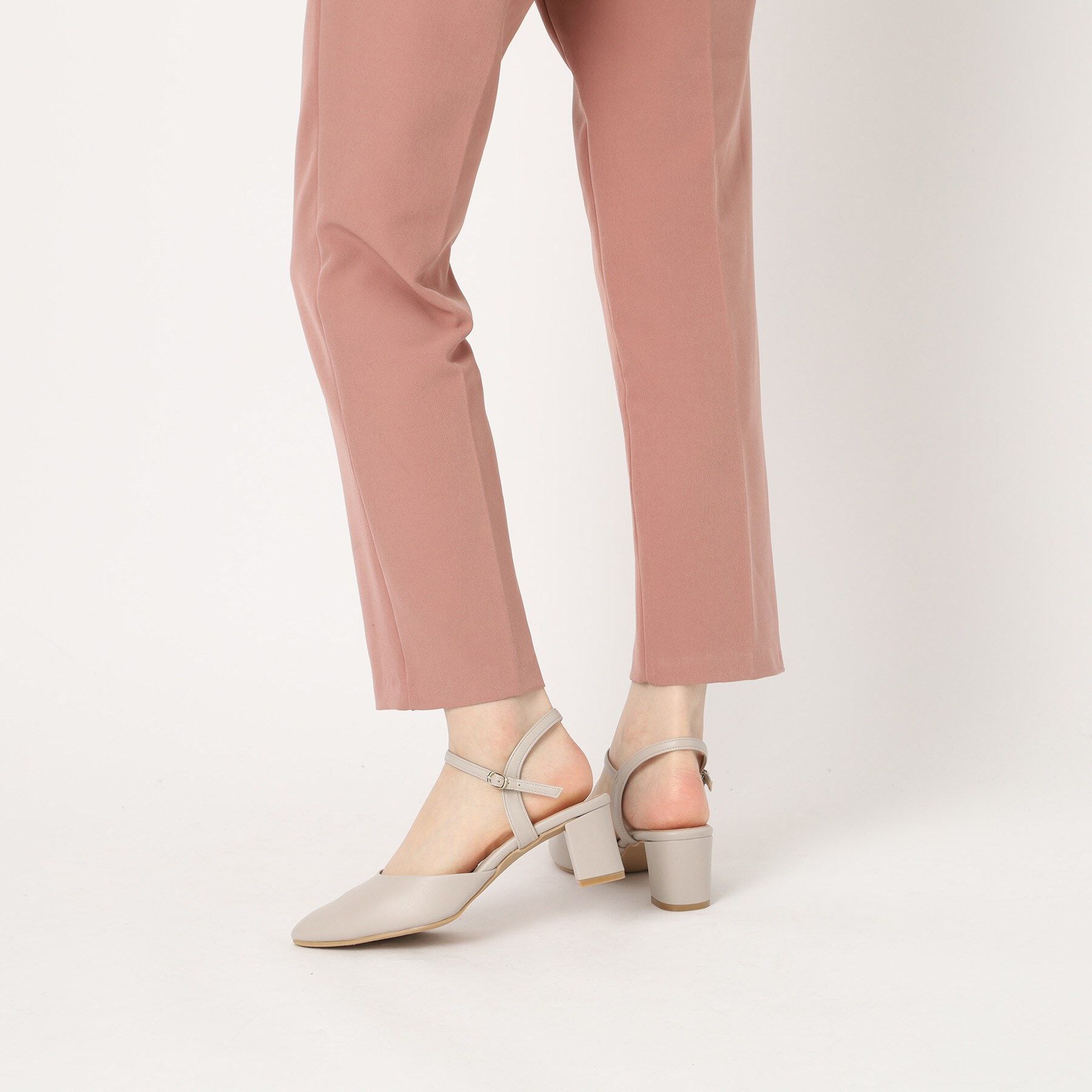 ESPERANZA「アンクルストラップパンプス」|パンプス|
