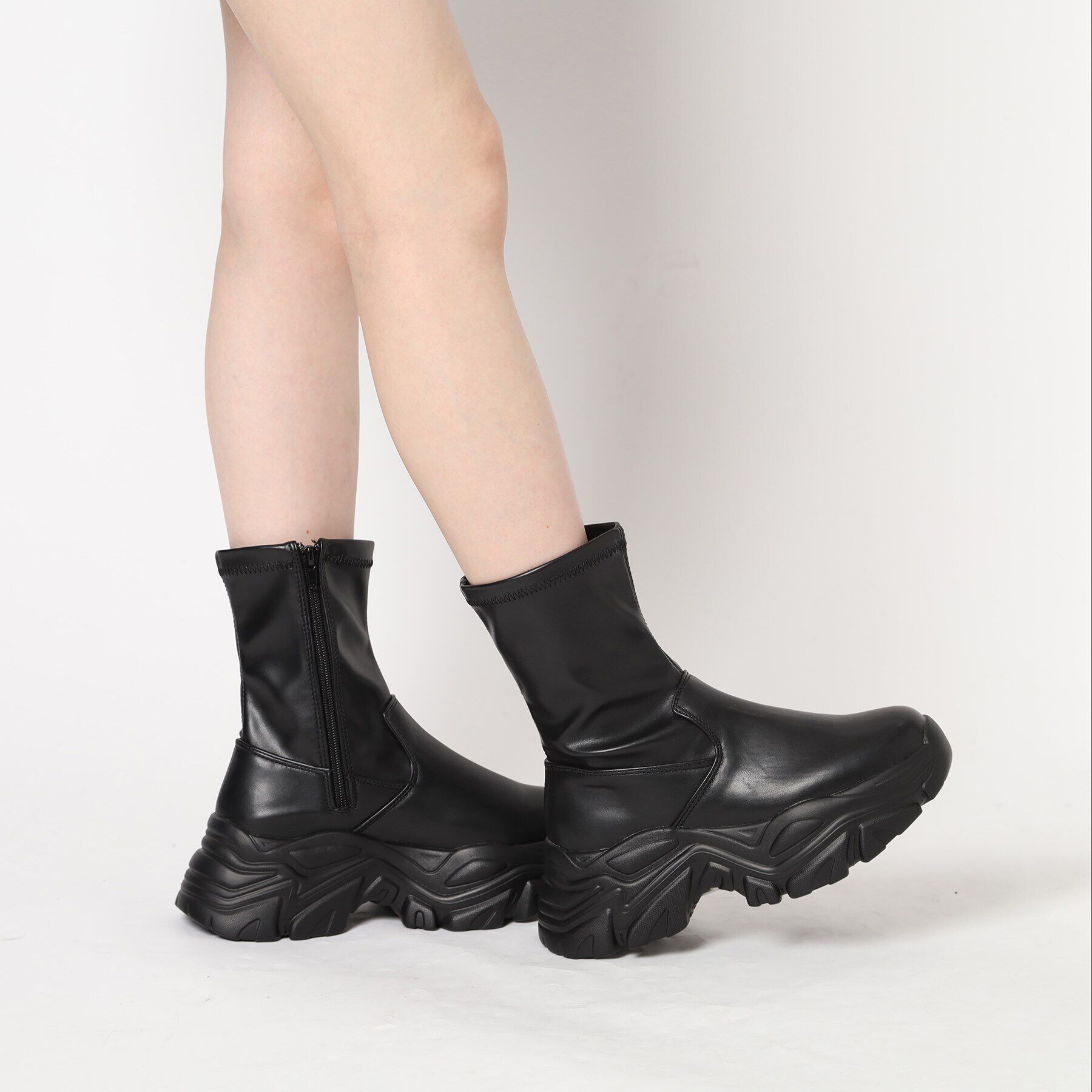 csT&P「厚底スニーカー底ブーツ」|ショートブーツ|