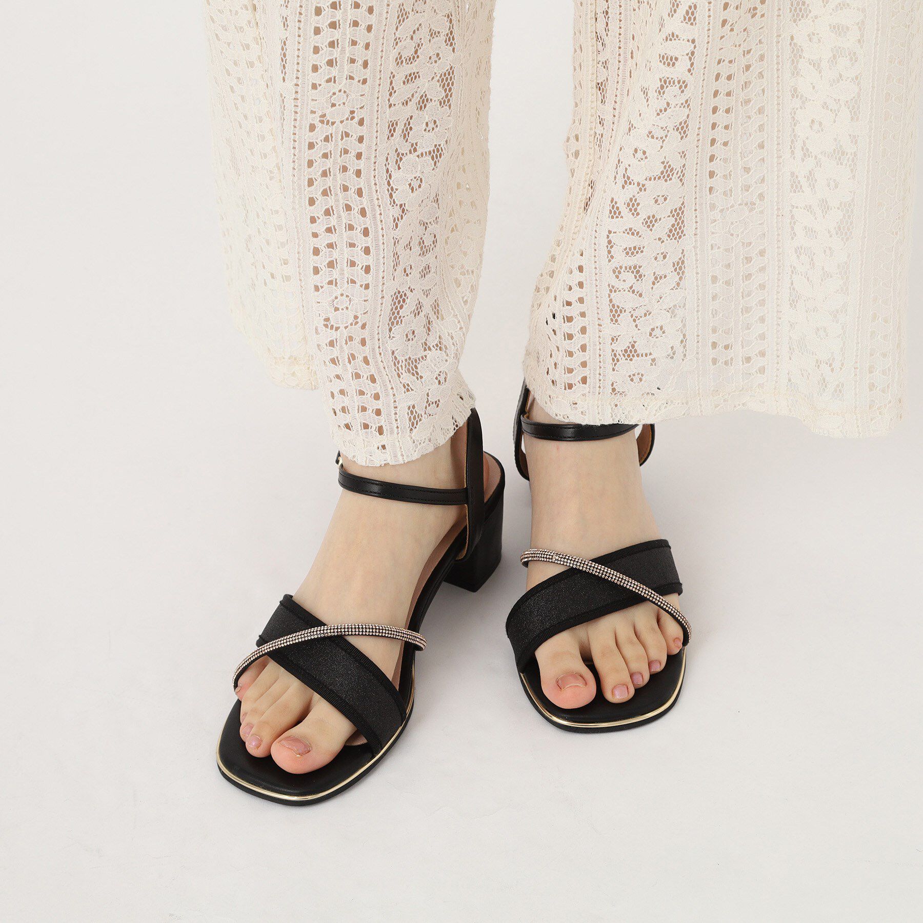 ESPERANZA「ラメ&times;ラインストーンスクエアトゥサンダル」|サンダル|