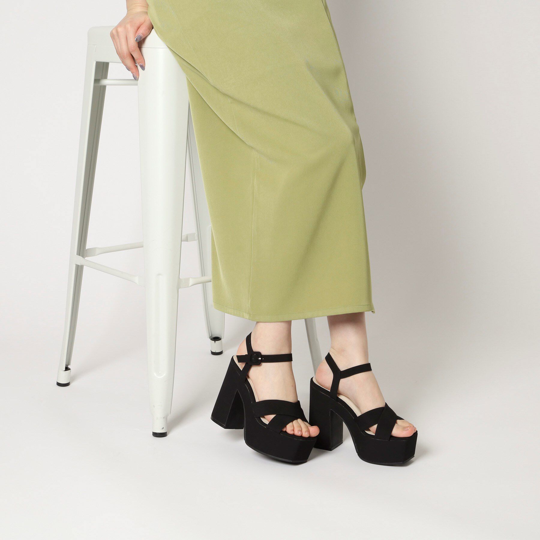 ESPERANZA「◆【ラク盛り／サンダル】リピーター続出／脚長美脚　ラク盛り厚底サンダル　24年Ver」|サンダル|