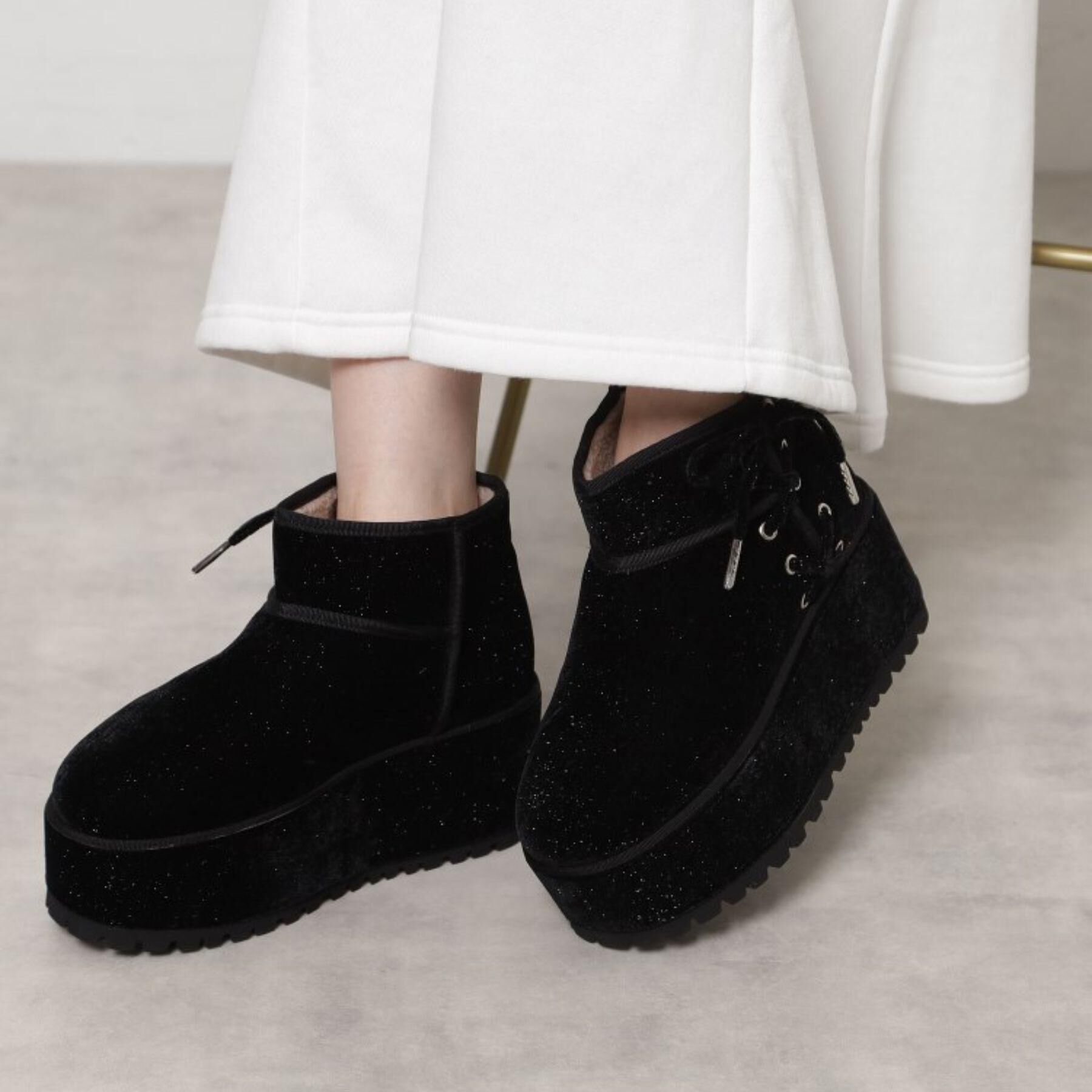 ESPERANZA「【EC先行販売】厚底レースアップリボンフェイクムートンブーツ」|ショートブーツ|