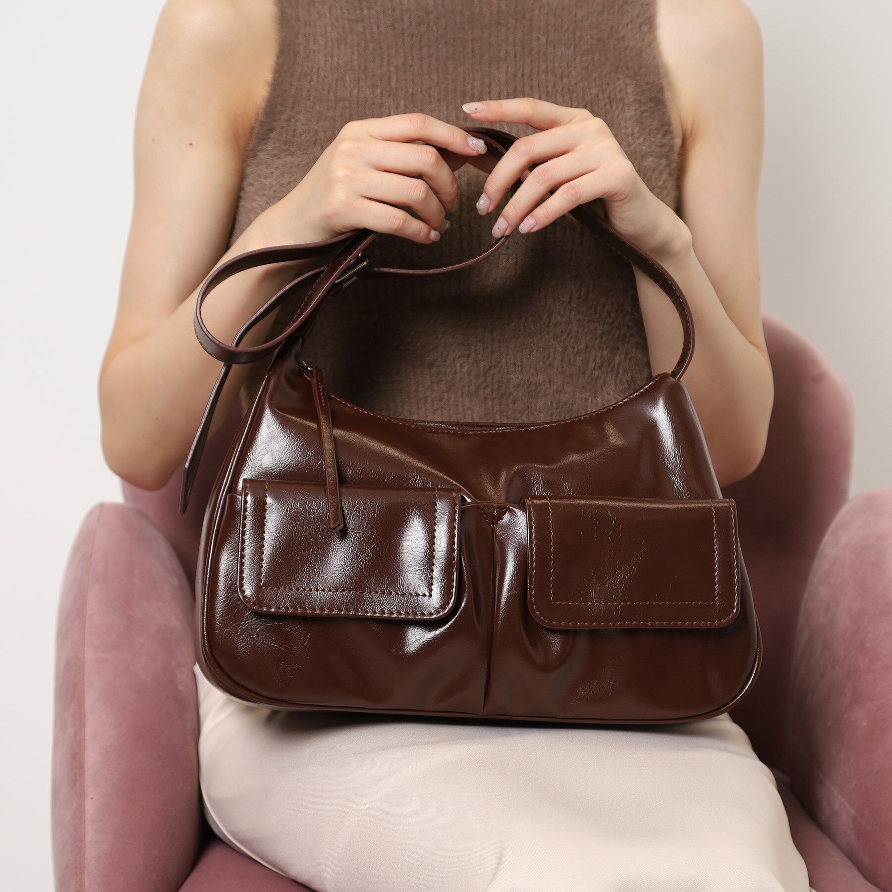 Ober Tashe「フロントポケットショルダーバッグ」|ショルダー・メッセンジャー|キャメルブラウン(0